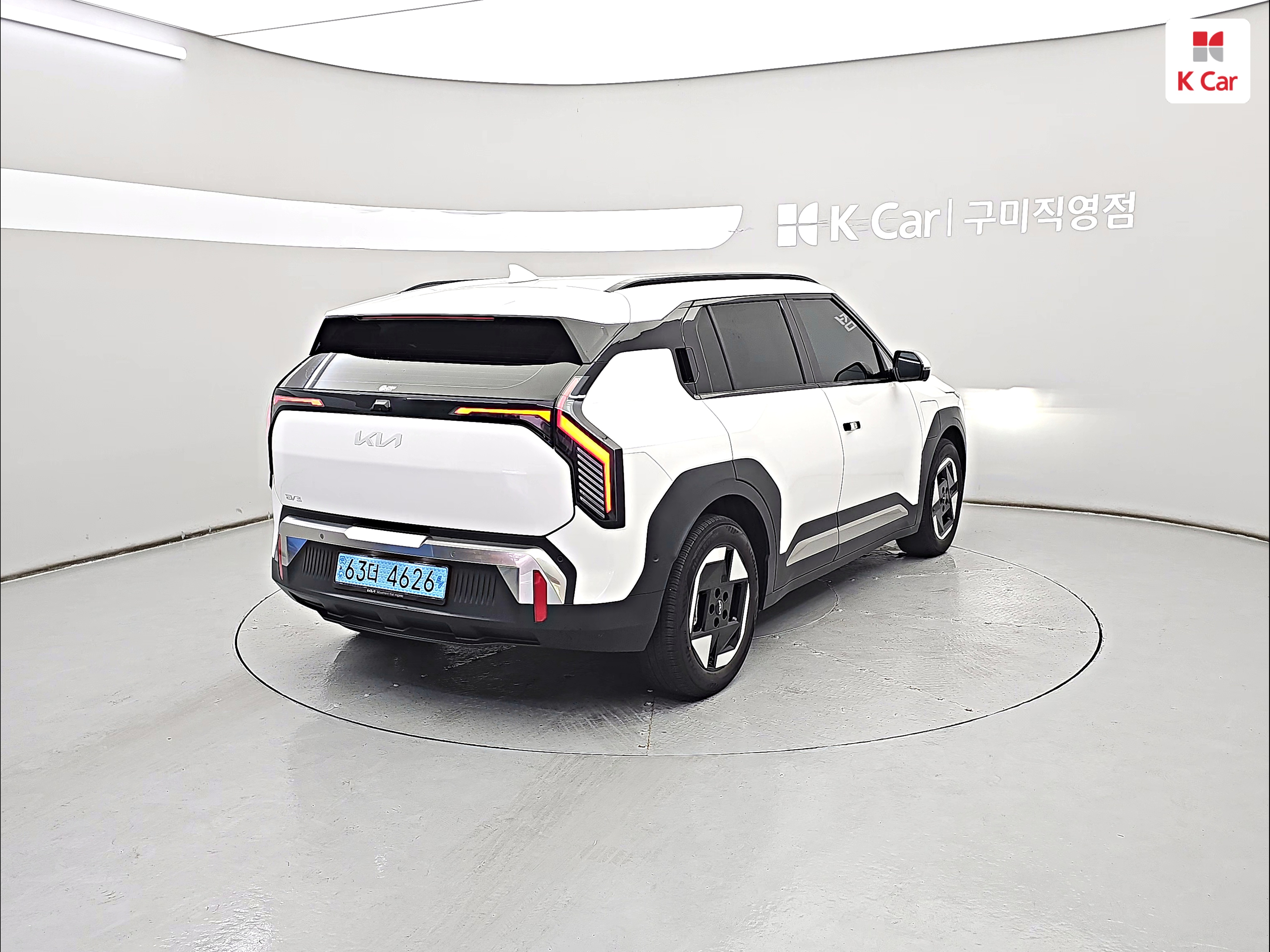 기아 EV3 롱 레인지 2WD 어스