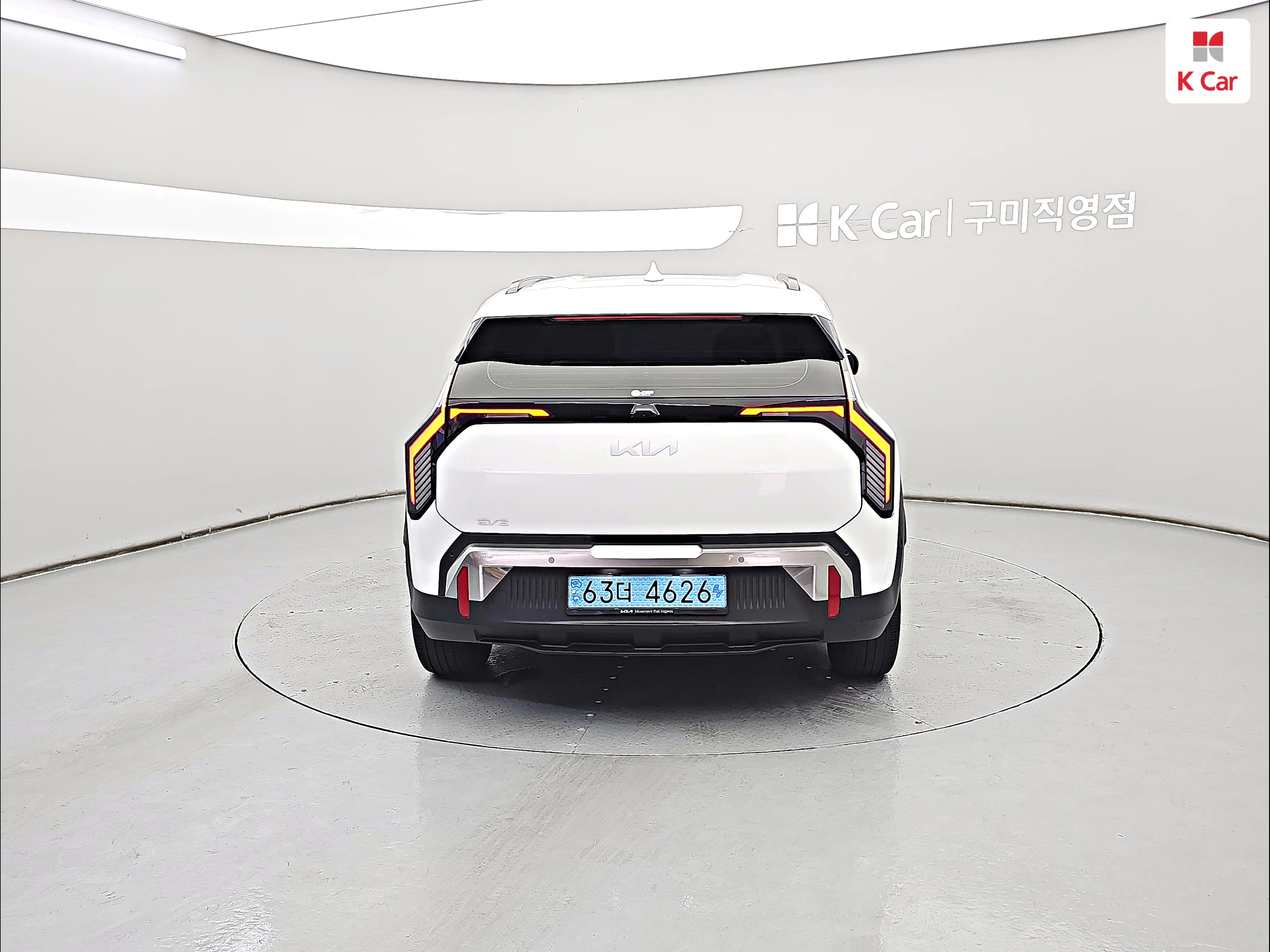 기아 EV3 롱 레인지 2WD 어스