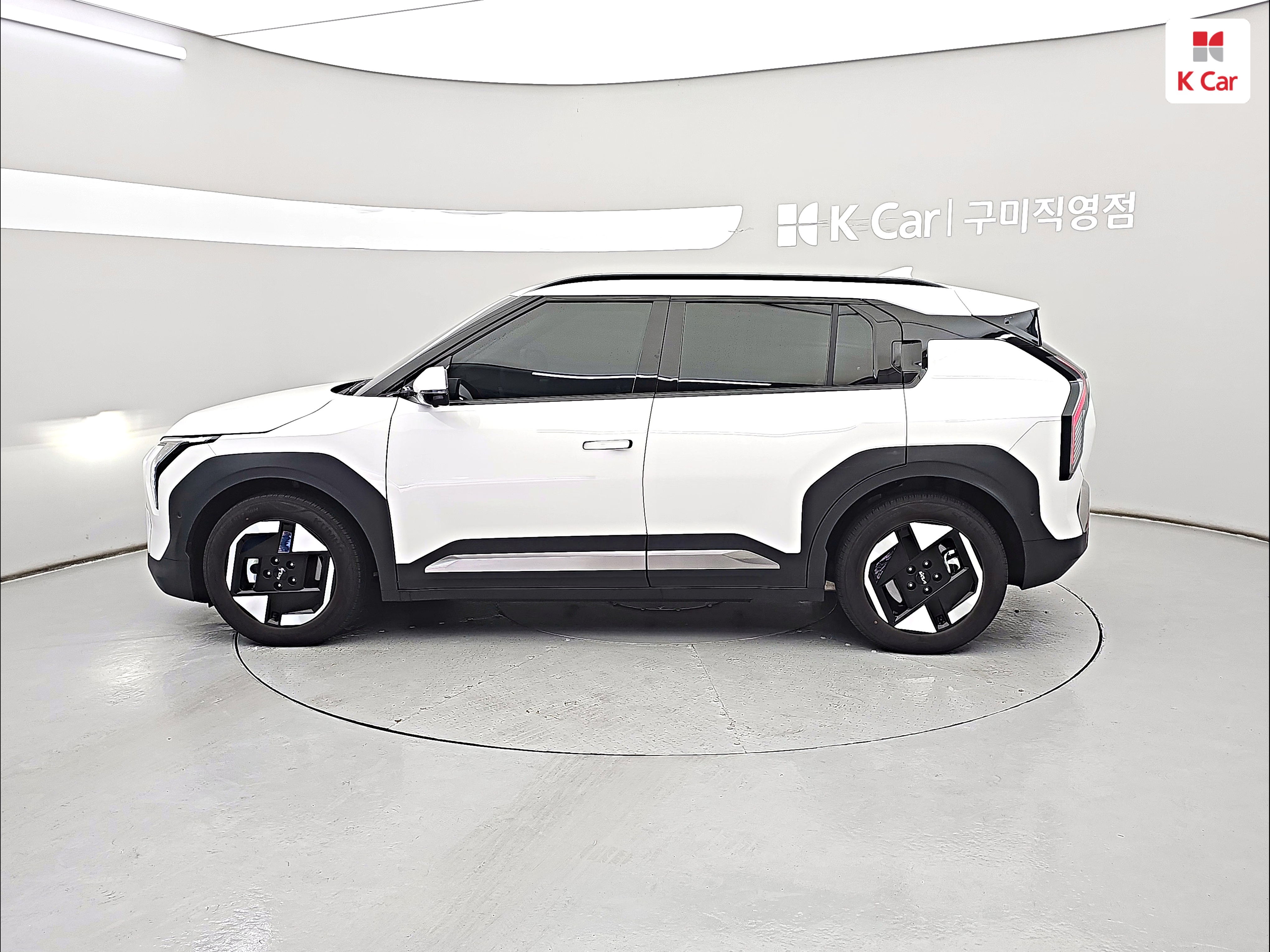 기아 EV3 롱 레인지 2WD 어스