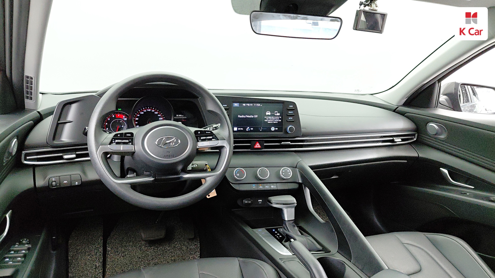 Hyundai Avante бензин 1.6, миниатюра 8