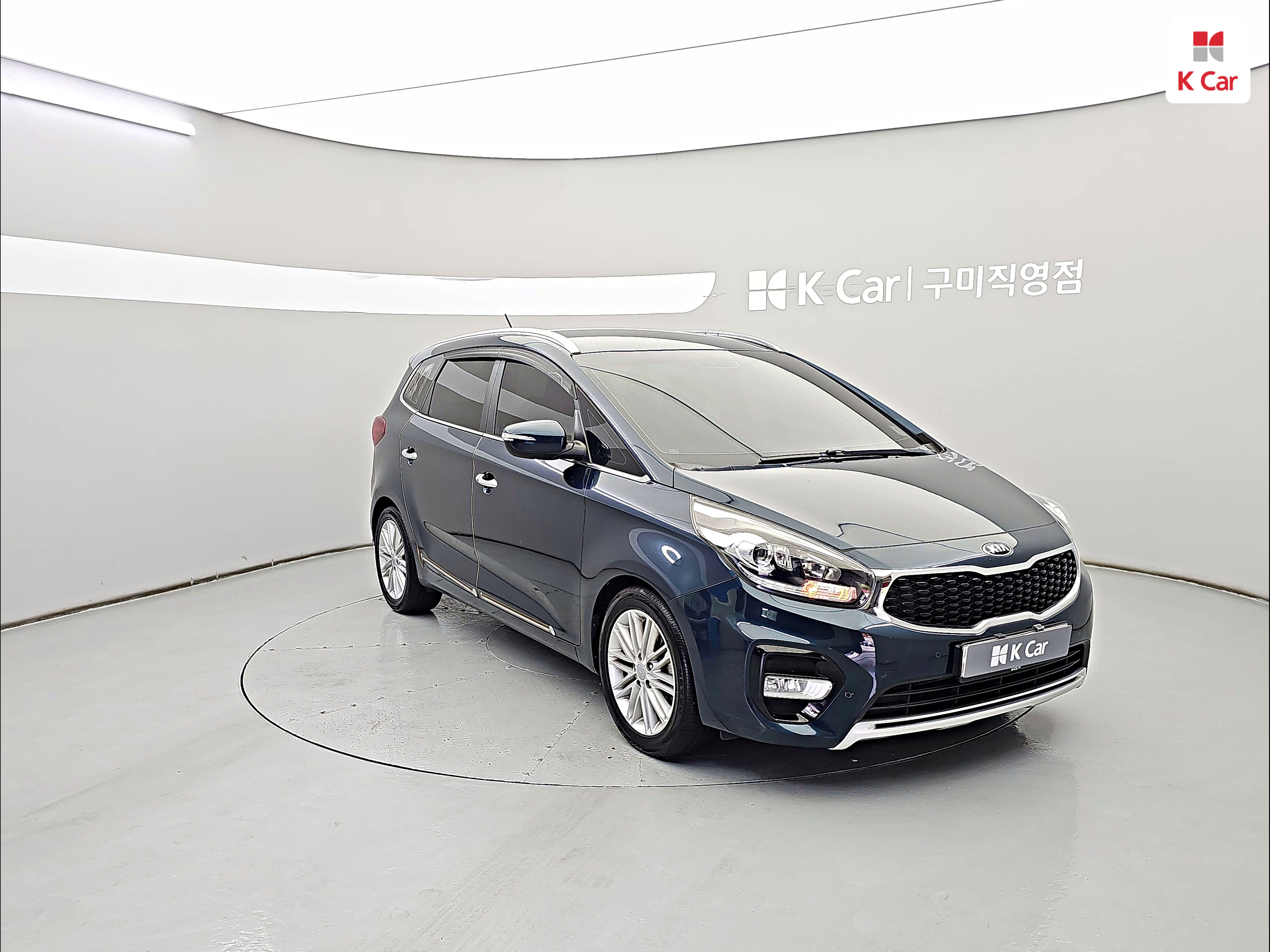 KIA The New Carens 2.0 LPi 7-Seater