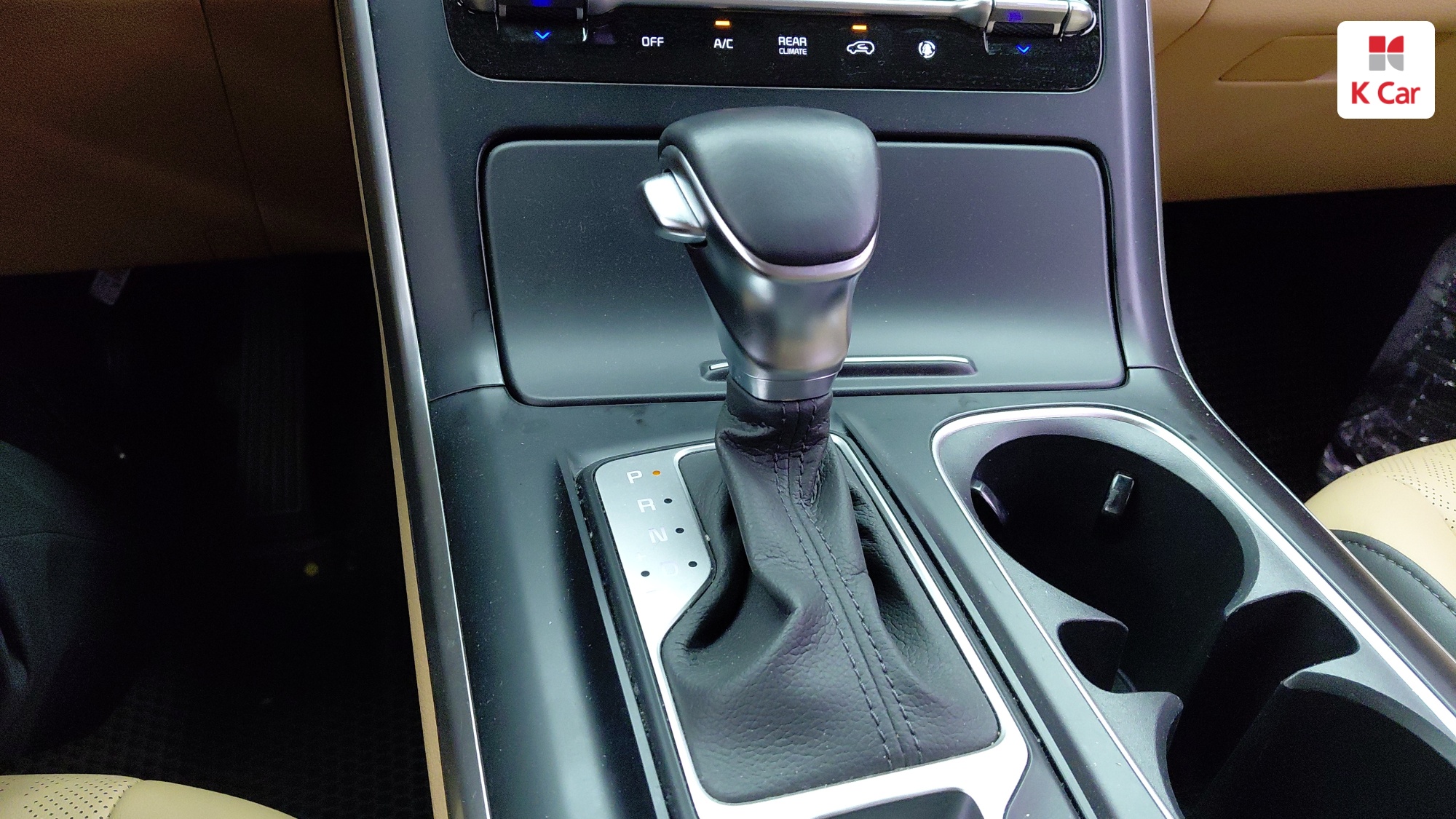Kia Carnival дизель 2.2 (9 мест) Prestige, миниатюра 13