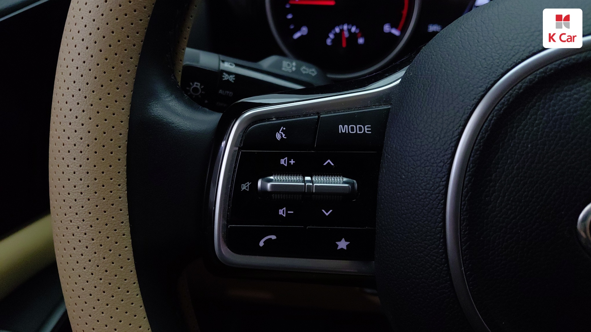 Kia Carnival дизель 2.2 (9 мест) Prestige, миниатюра 5