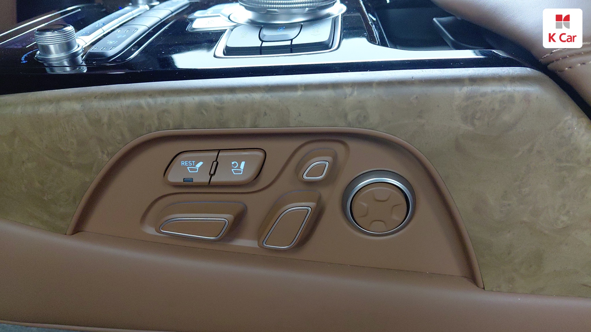 Genesis G90 бензин 4WD 3.8 Prestige, миниатюра 29