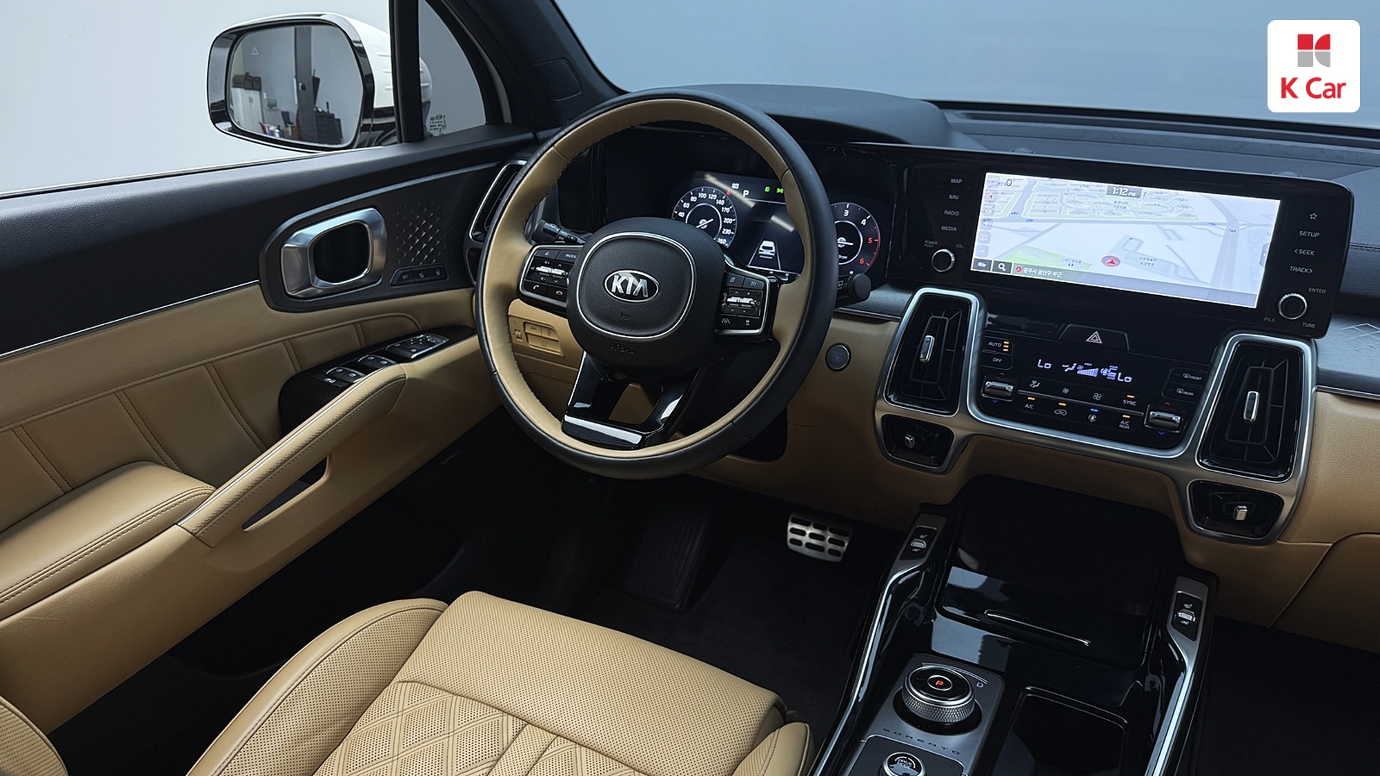 Kia Sorento дизель 2.2 2WD Signature, миниатюра 3