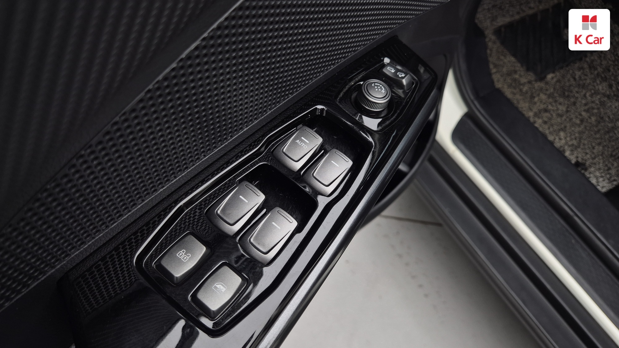 KGM Tivoli 1.5 бензин 2WD V3, миниатюра 3