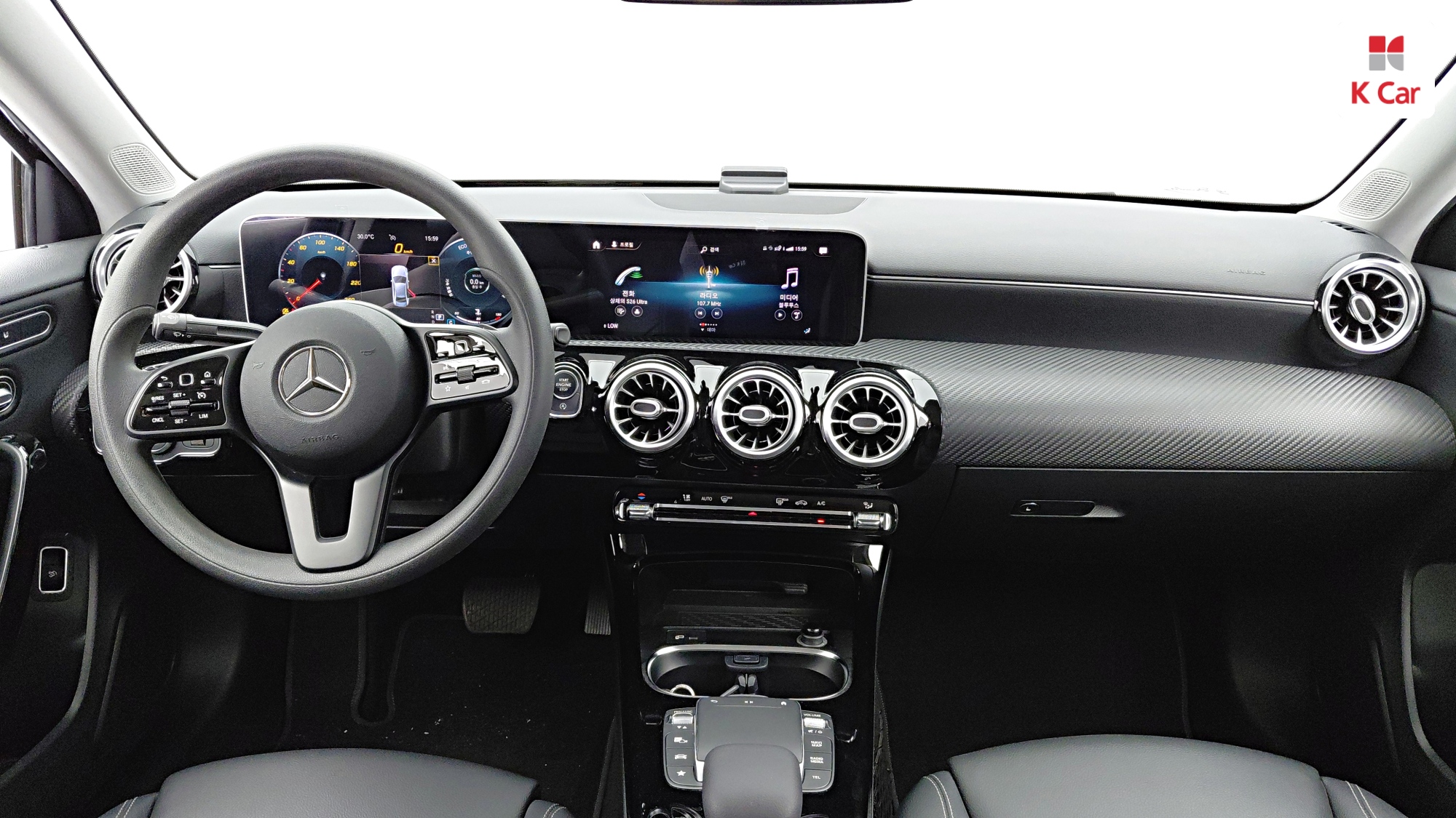 Mercedes-Benz A-Class бензин 4WD A250 4MATIC, миниатюра 2