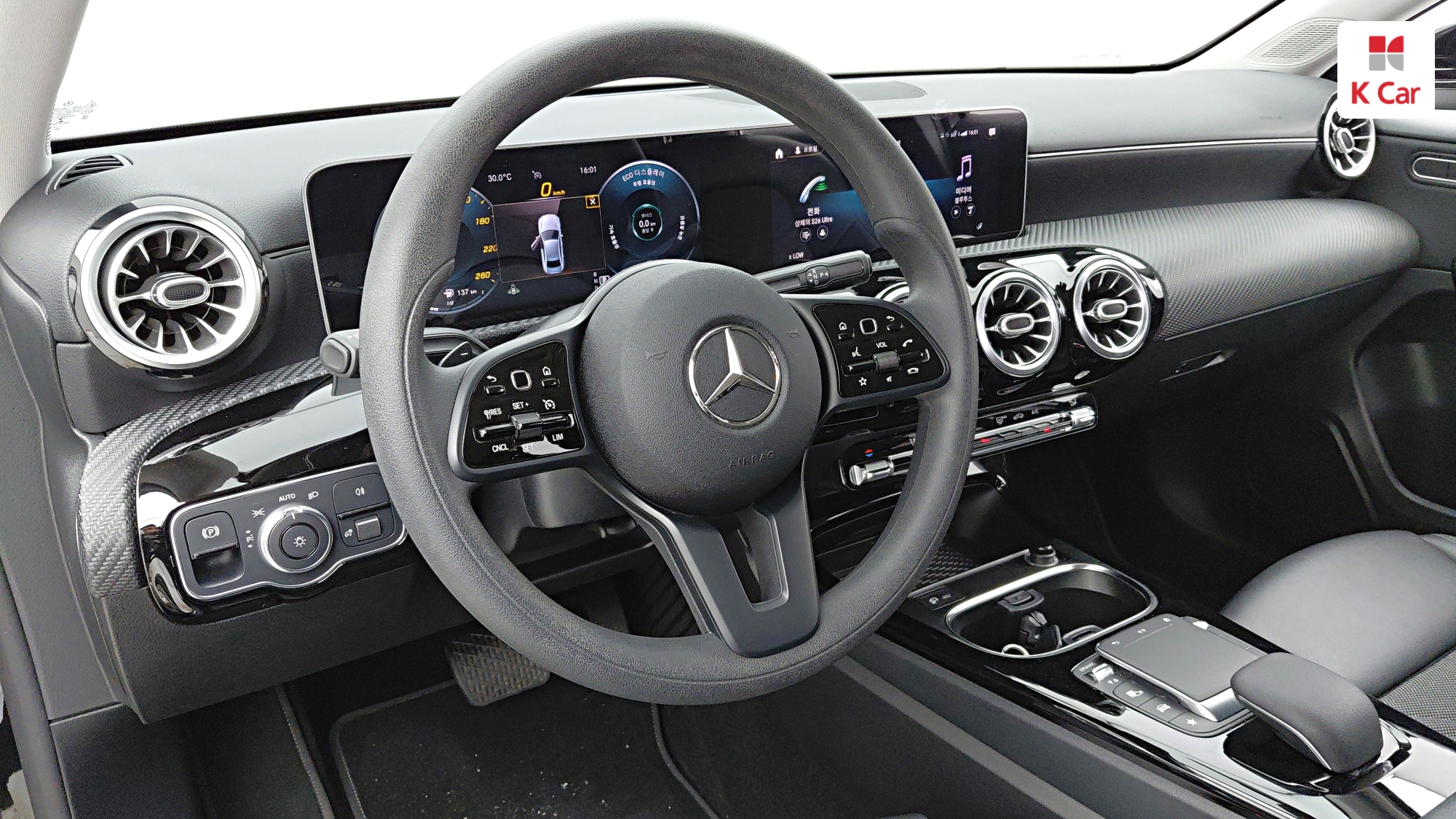 Mercedes-Benz A-Class бензин 4WD A250 4MATIC, миниатюра 5