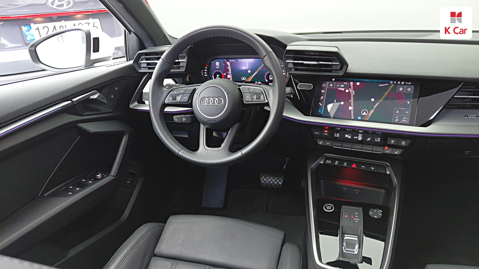 Audi A3 бензин 2WD 40 TFSI Premium, миниатюра 3