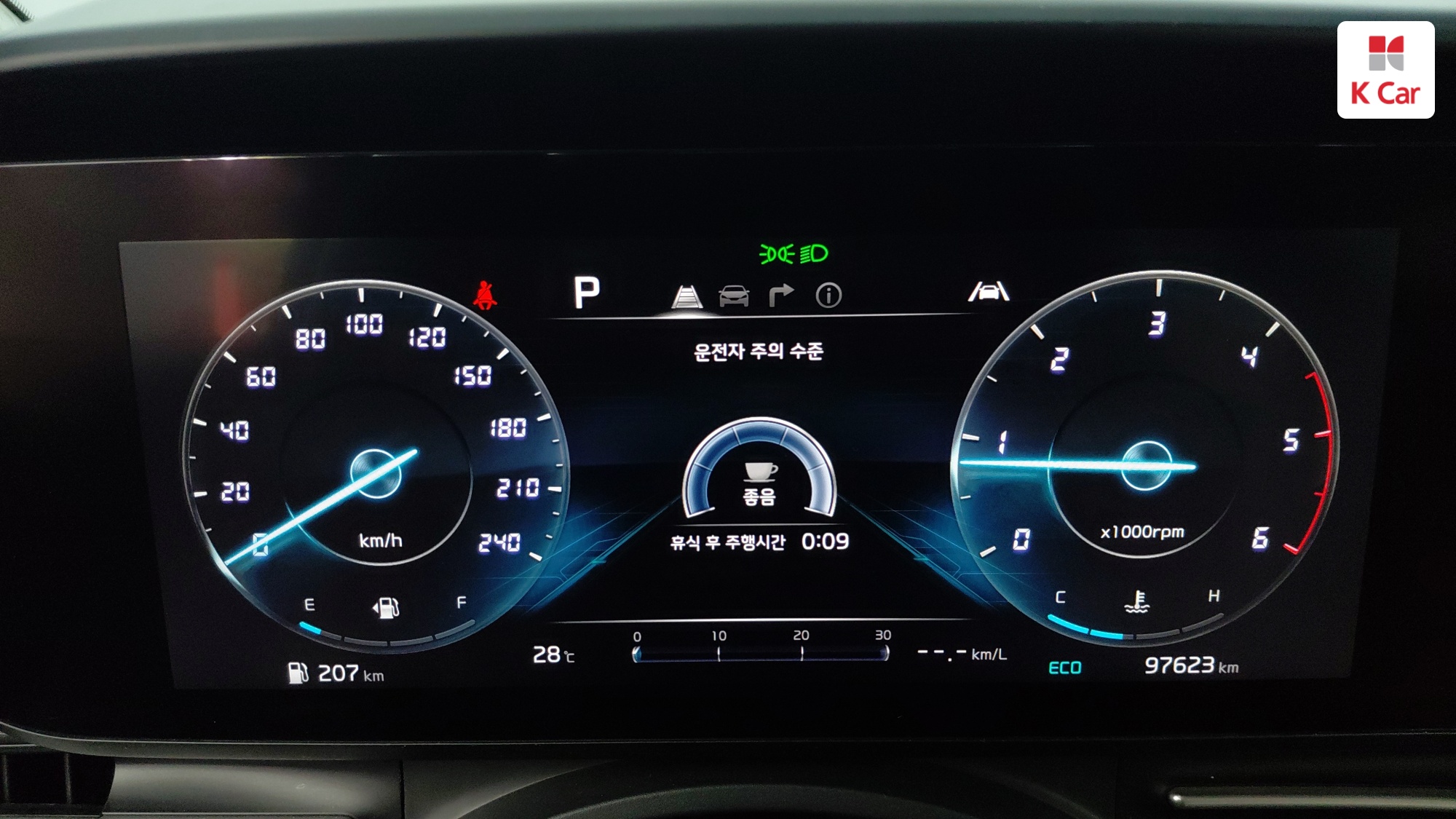 Kia Carnival дизель 2.2 (9 мест) Signature, миниатюра 2