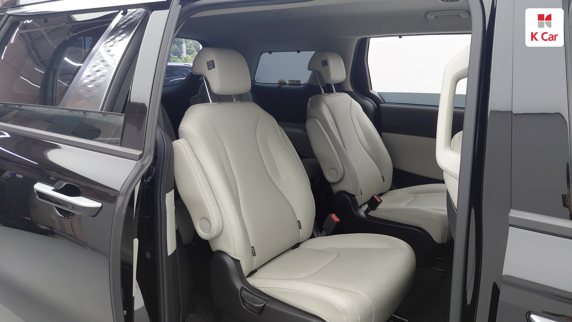Kia Carnival дизель 2.2 (9 мест) Signature, миниатюра 8