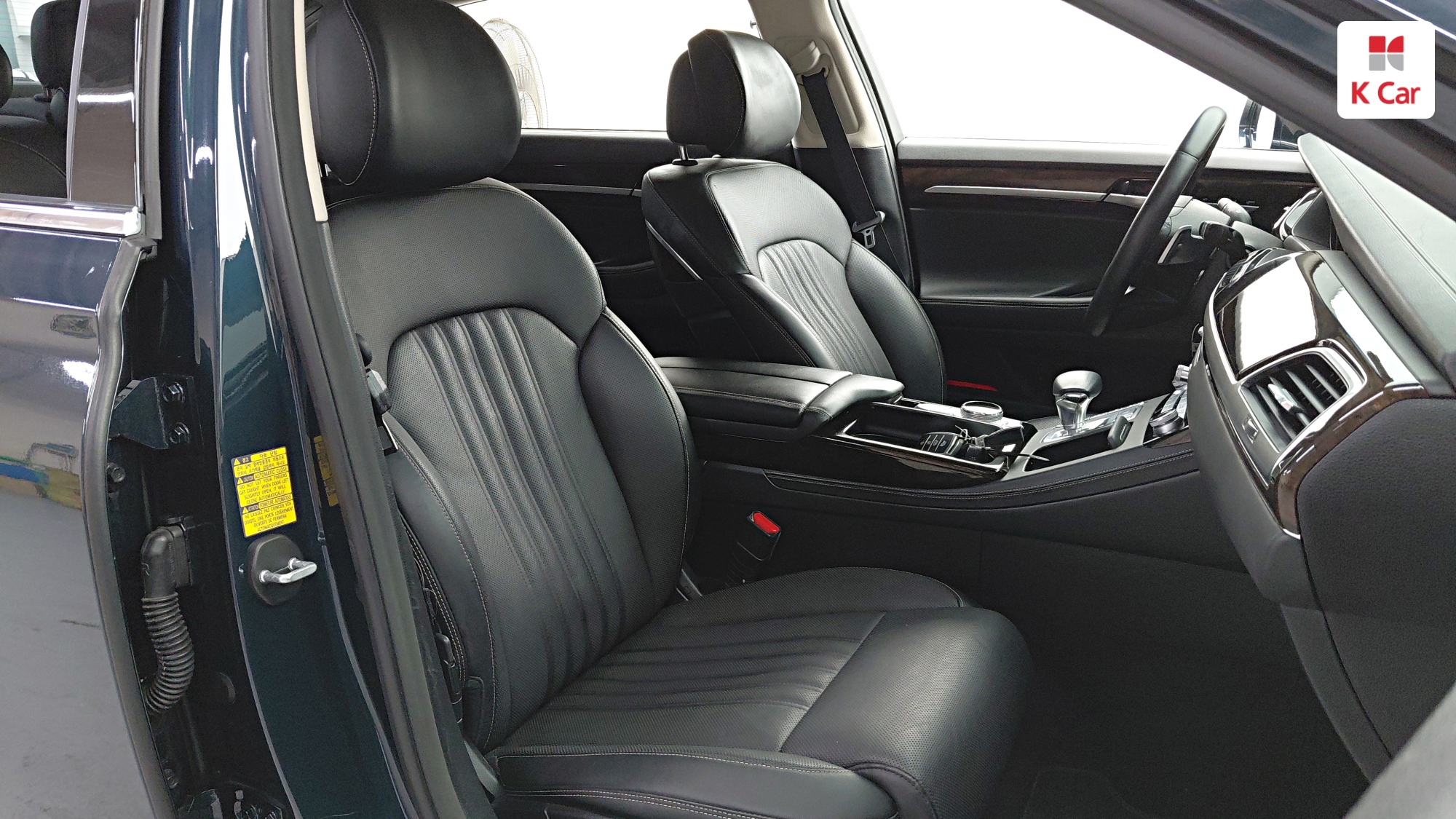 Genesis G90 бензин 4WD 3.3 T Premium, миниатюра 5