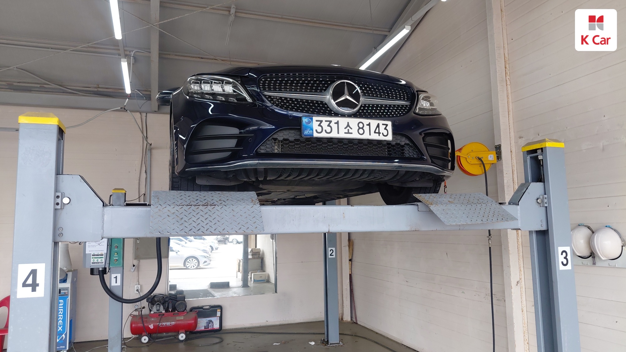 Mercedes-Benz C-Class C200 AMG Line, миниатюра 23