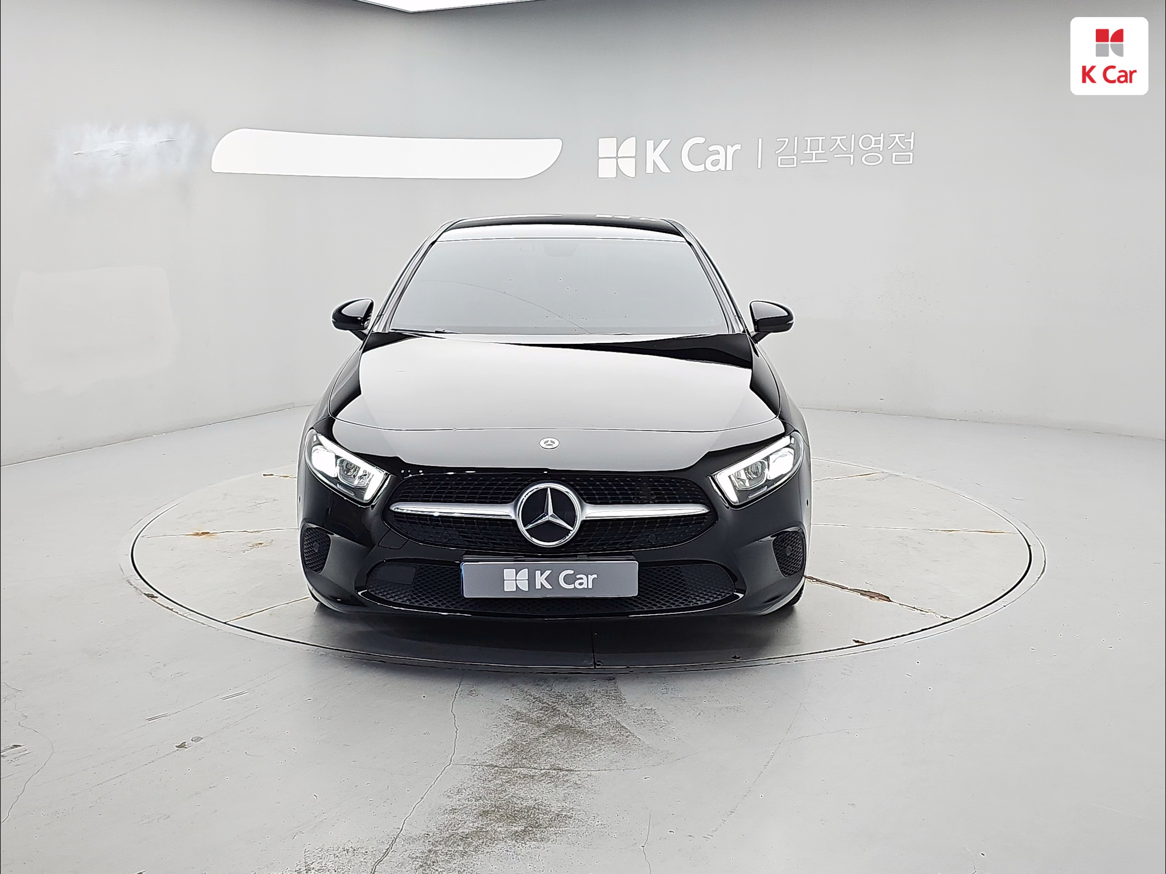 BENZ A-Class (4th Generation) A220 Sedan