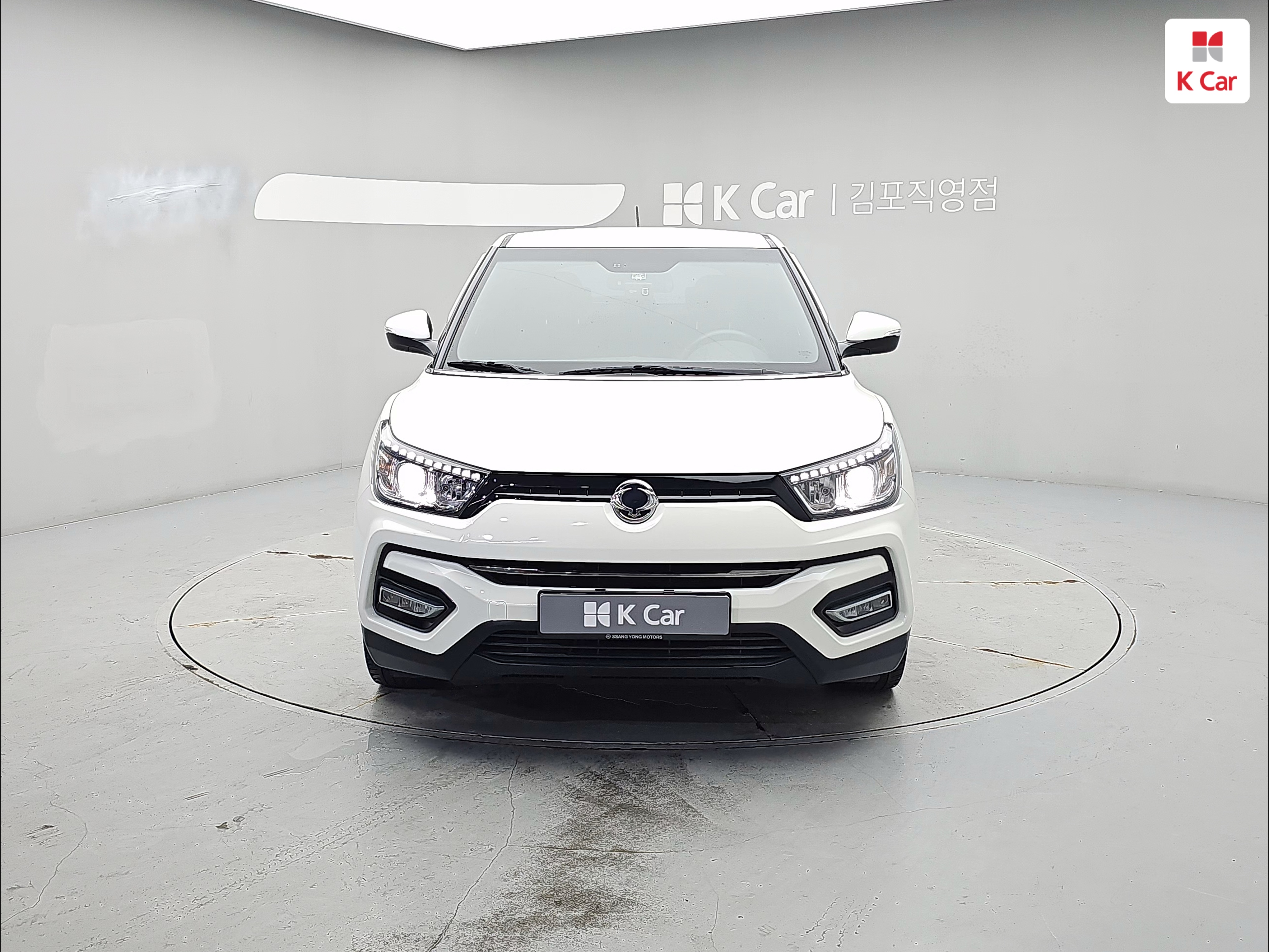 KG MOBILITY(SSANGYONG) Tivoli Armour 1.6 Gasoline