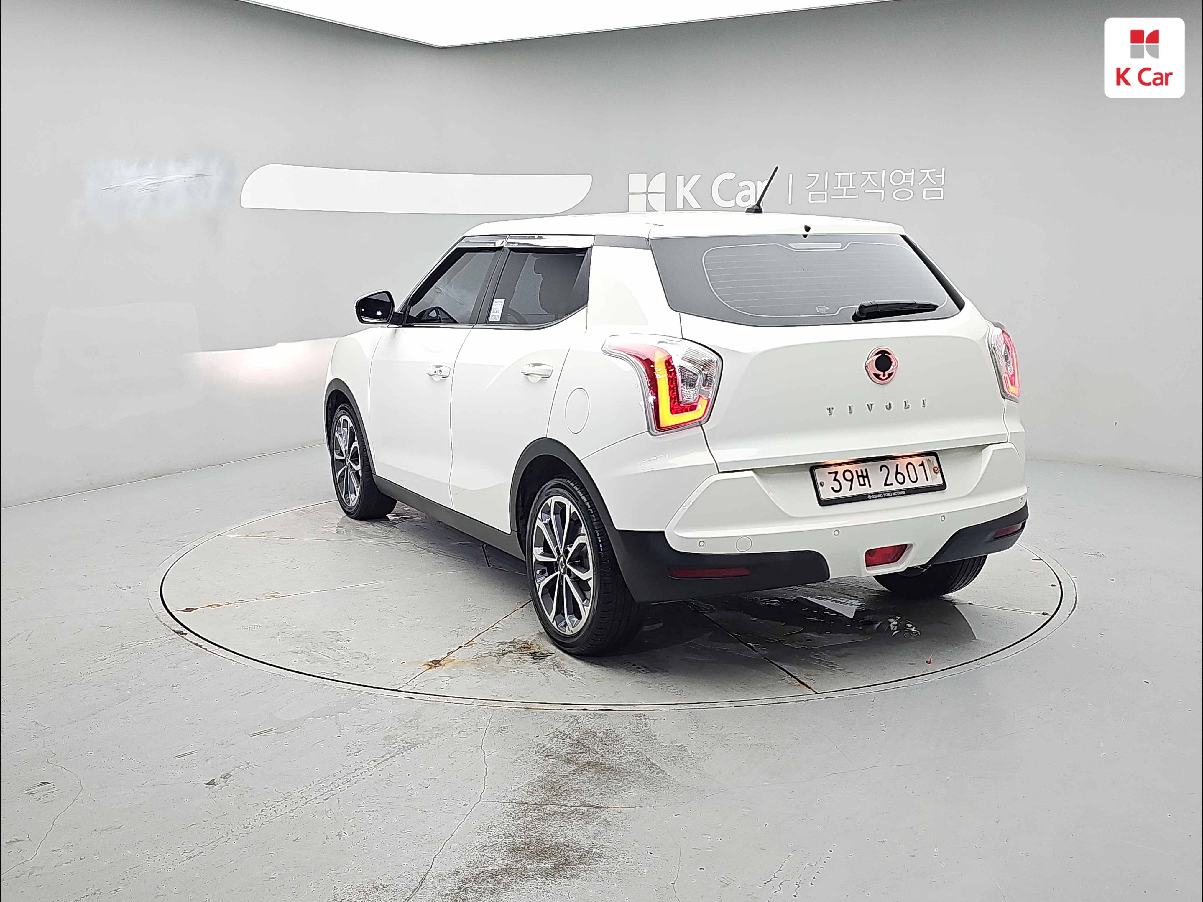 KG MOBILITY(SSANGYONG) Tivoli Armour 1.6 Gasoline