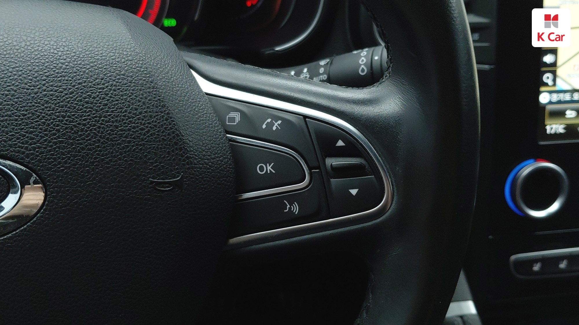 Renault QM6 бензин 2.0 2WD RE Signature, миниатюра 18