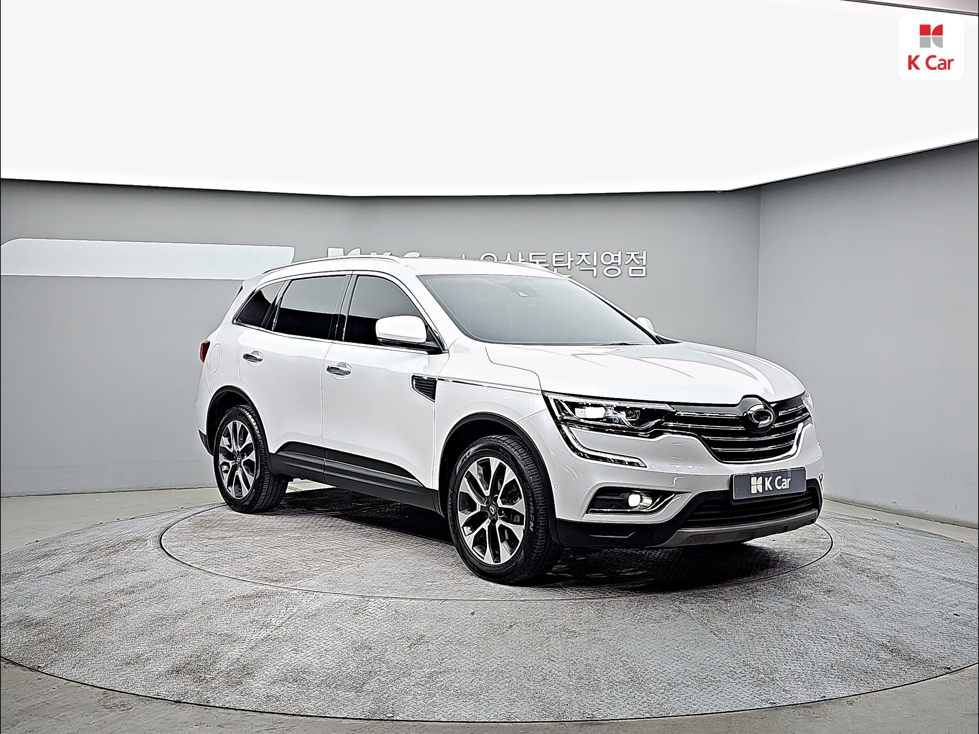 르노코리아(삼성) QM6 가솔린 2WD RE 시그니처