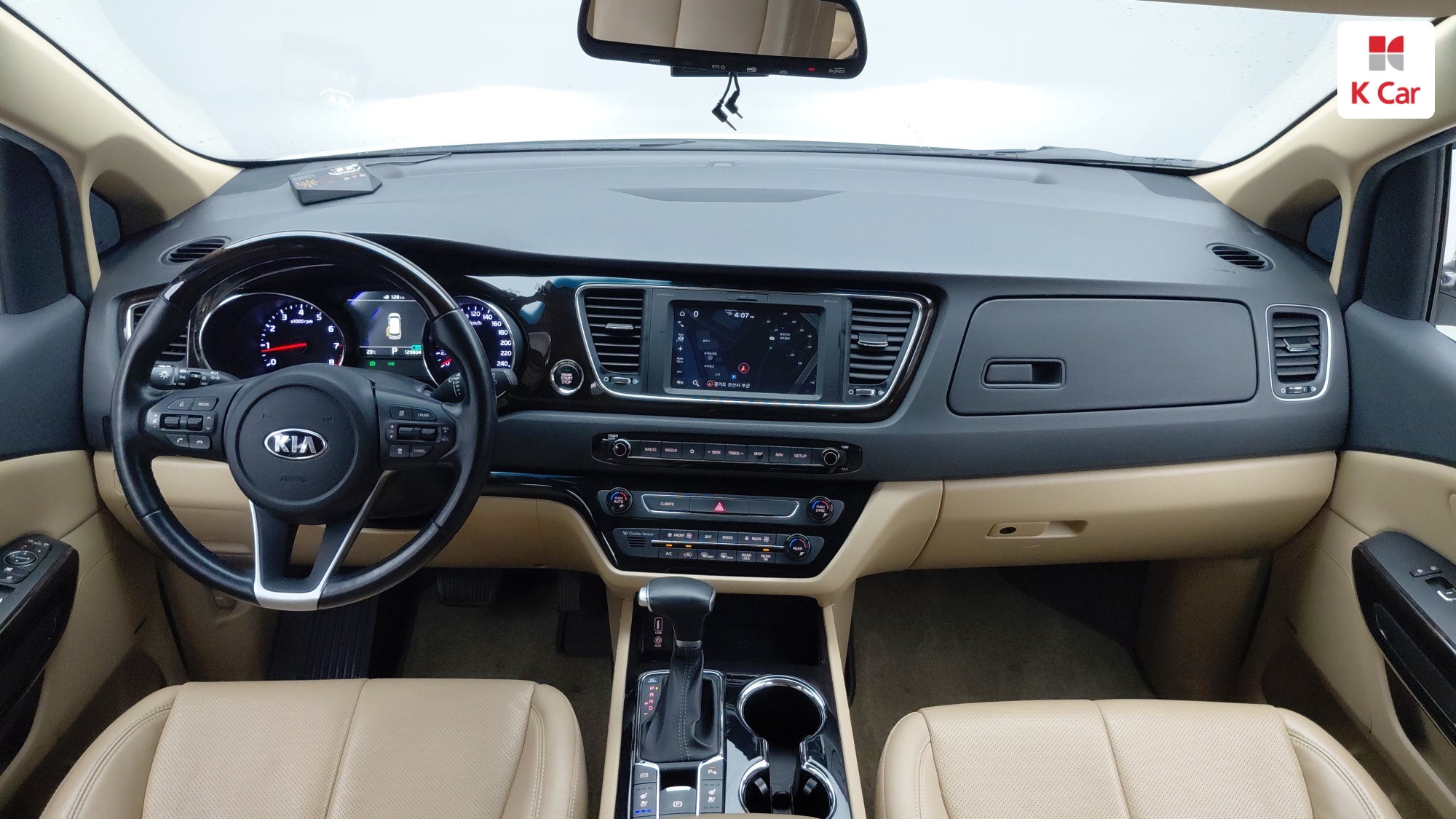 Kia Carnival бензин 9 мест, миниатюра 4