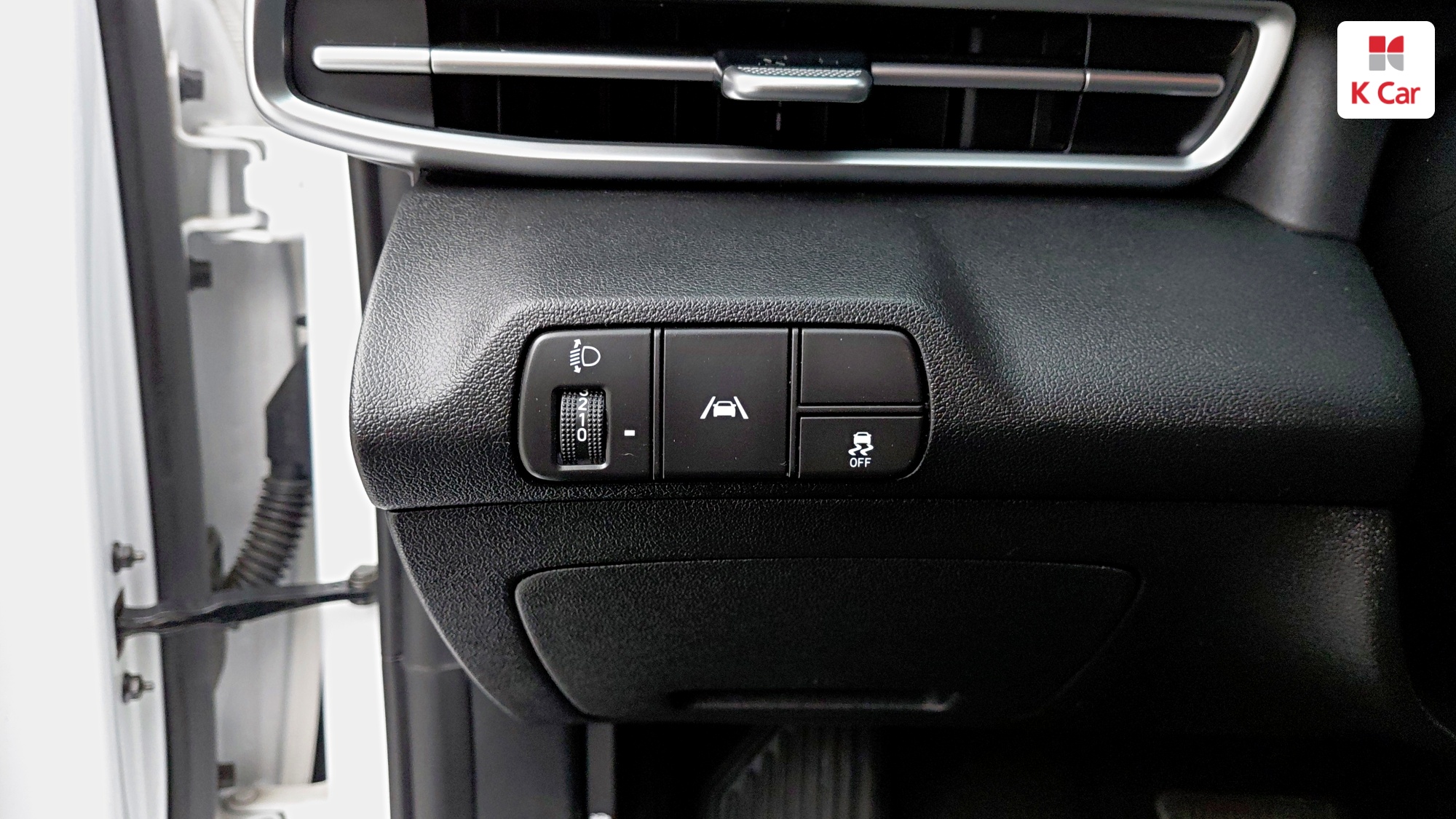 Hyundai Avante бензин 1.6, миниатюра 9
