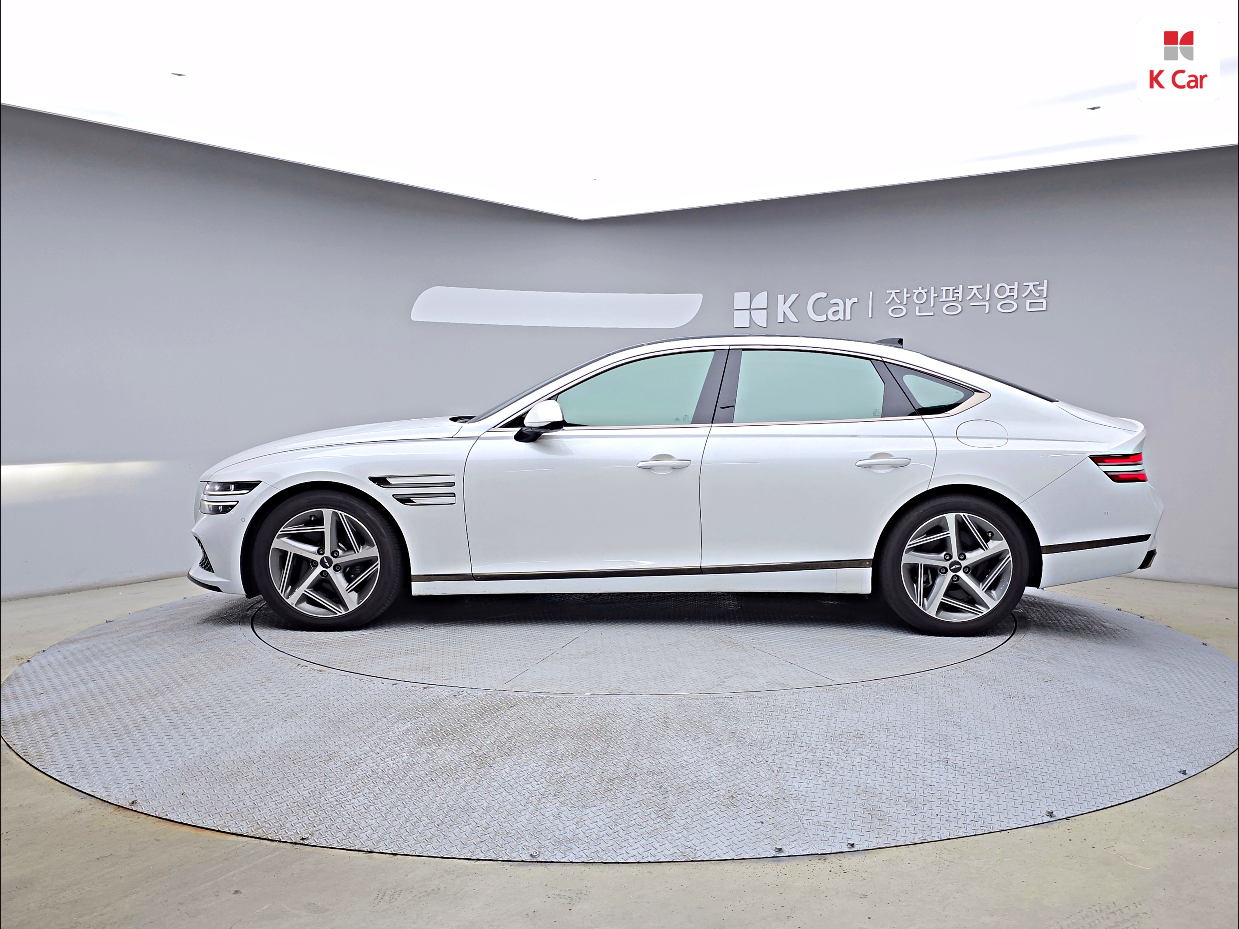 GENESIS The All New G80 Gasoline 2.5 2WD