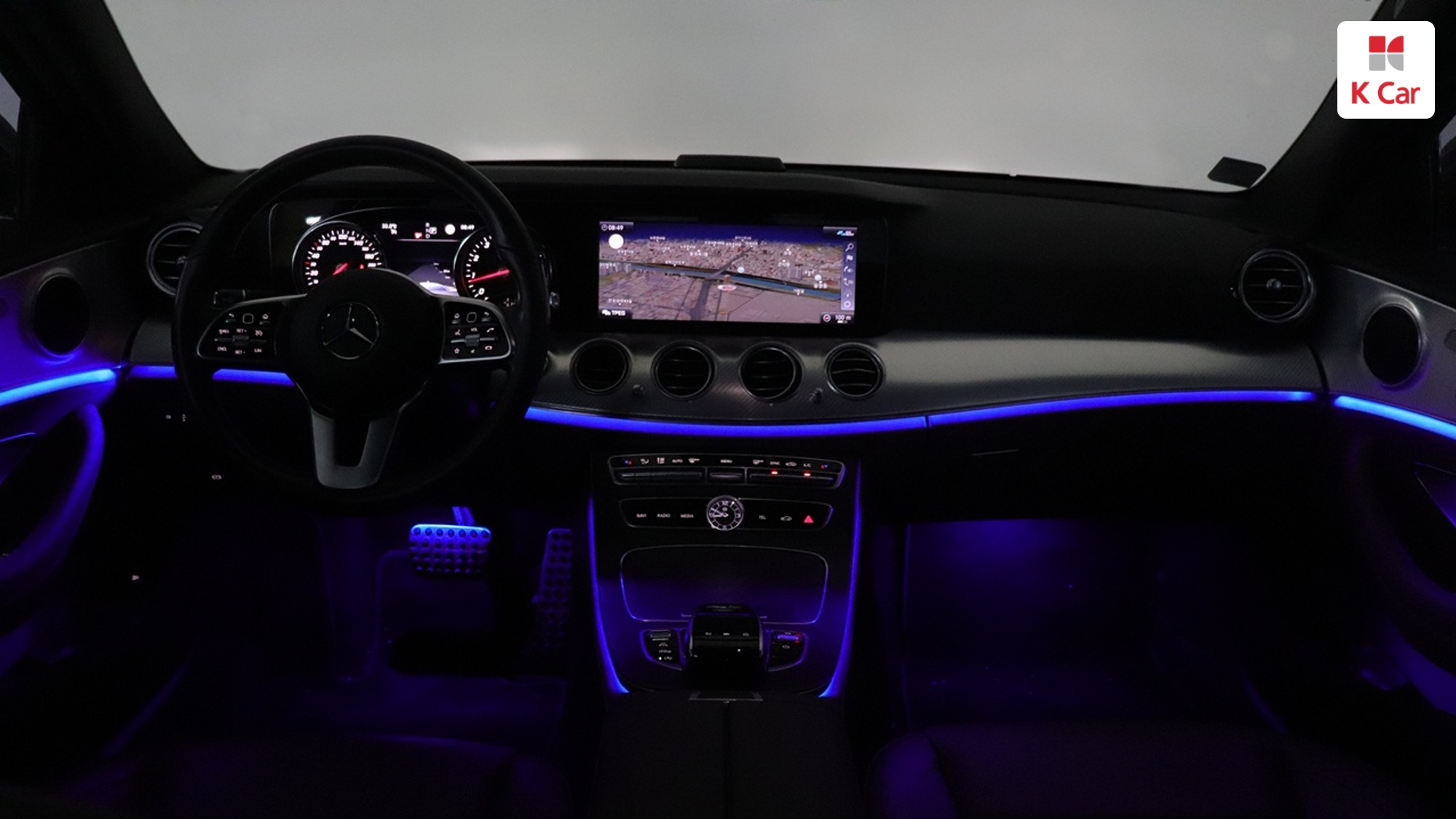 Mercedes-Benz E-Class E250, миниатюра 17