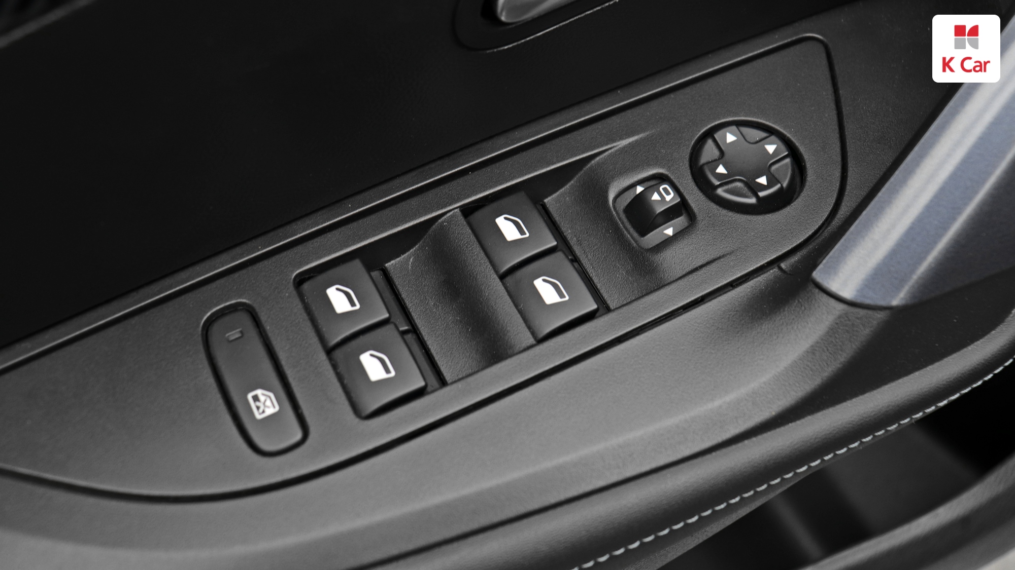 Peugeot E-2008, миниатюра 23
