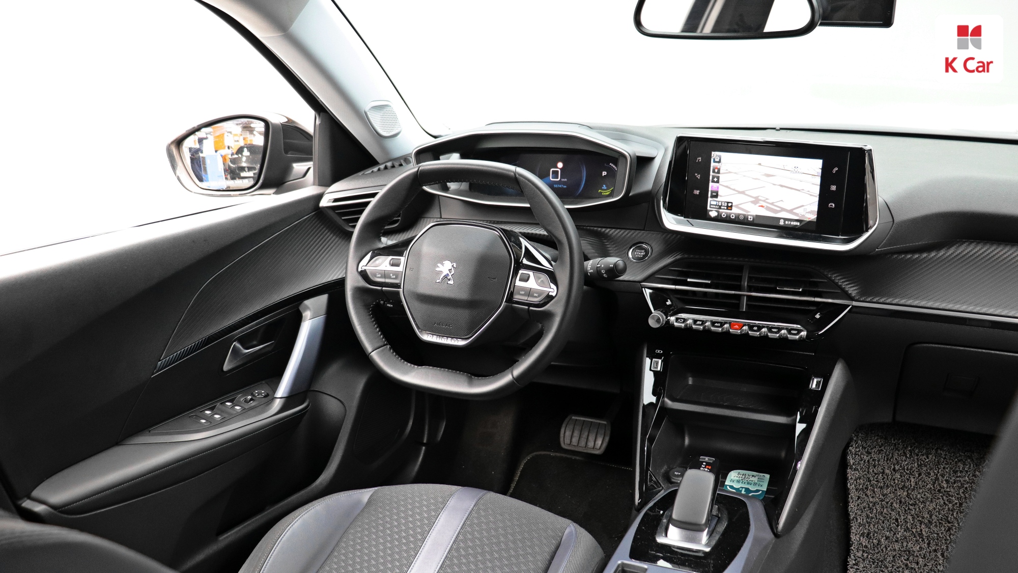 Peugeot E-2008, миниатюра 8
