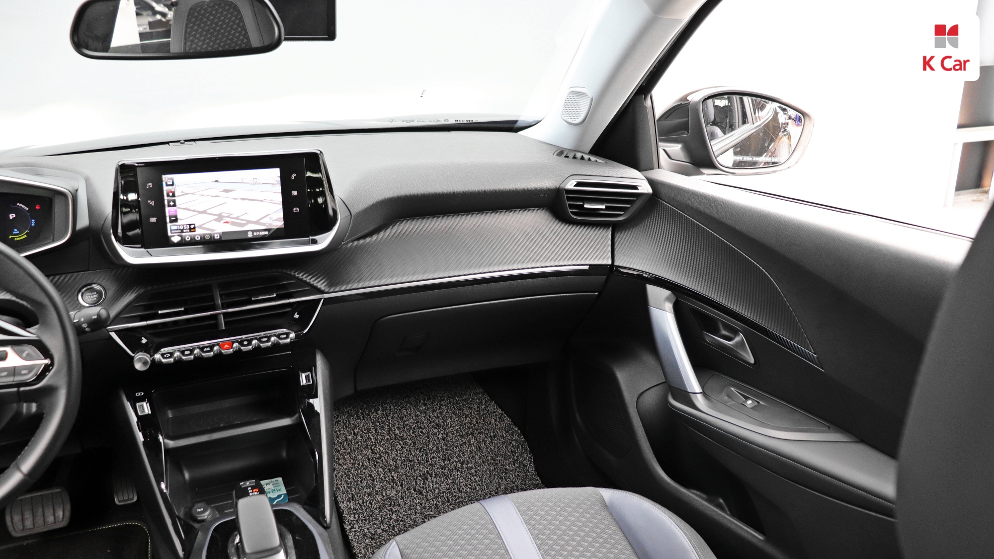 Peugeot E-2008, миниатюра 10