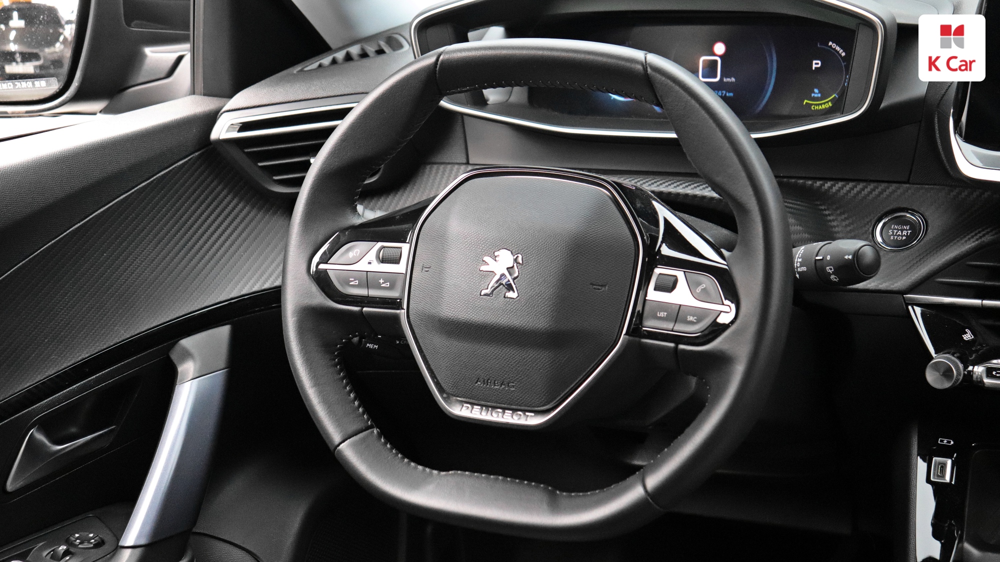 Peugeot E-2008, миниатюра 11
