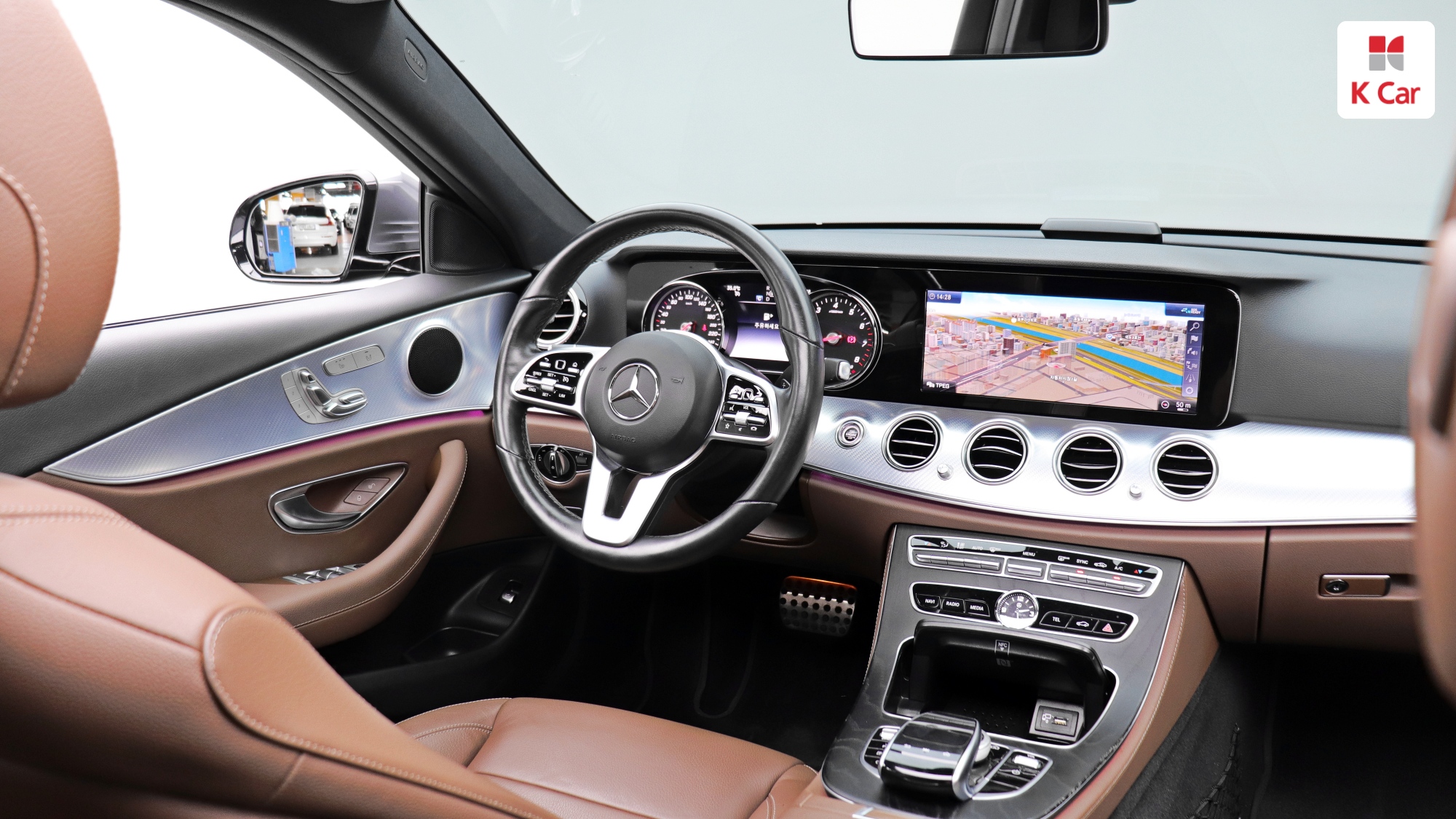 Mercedes-Benz E-Class E250, миниатюра 11
