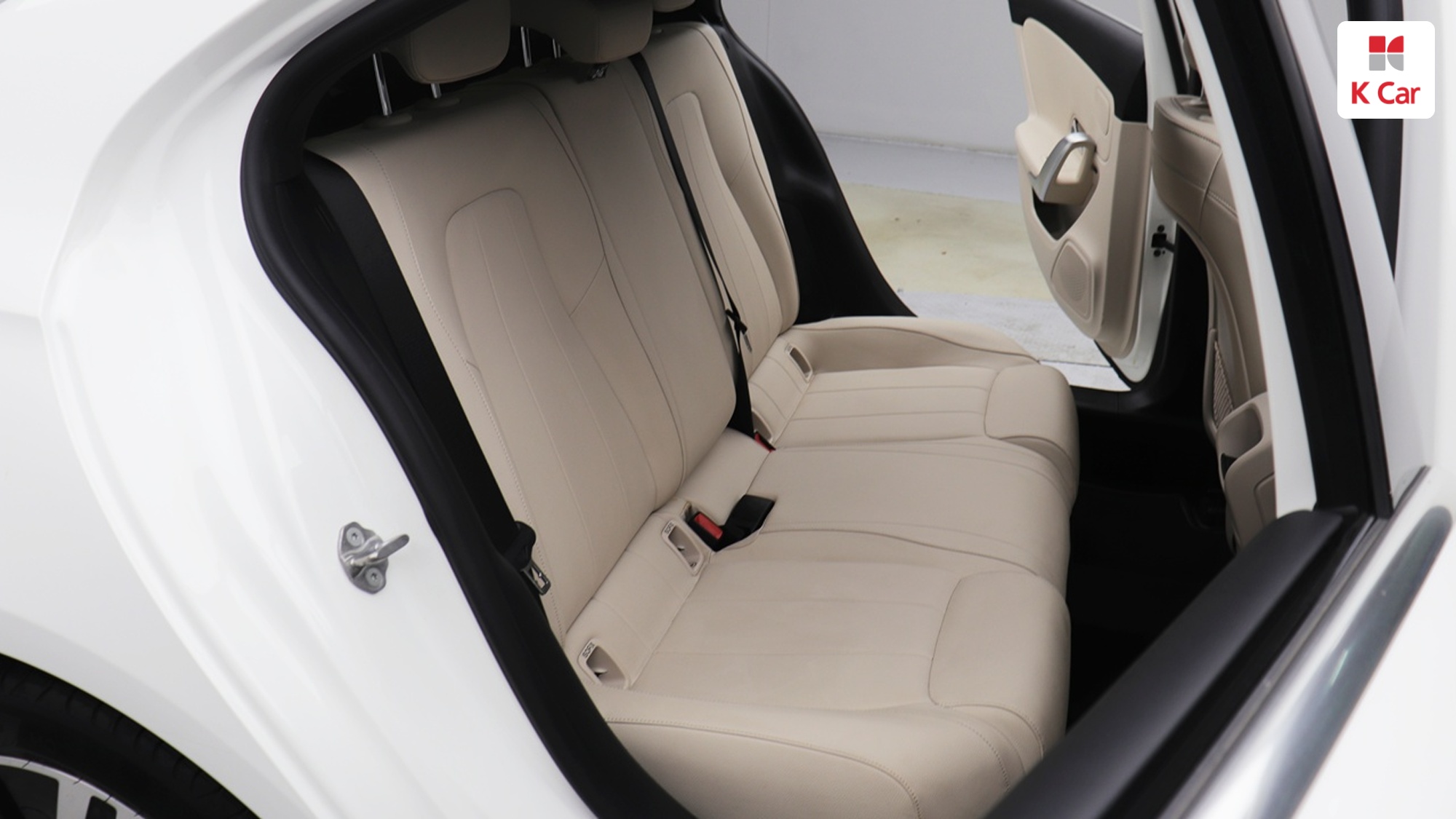 Mercedes-Benz A-Class бензин 2WD A220, миниатюра 7