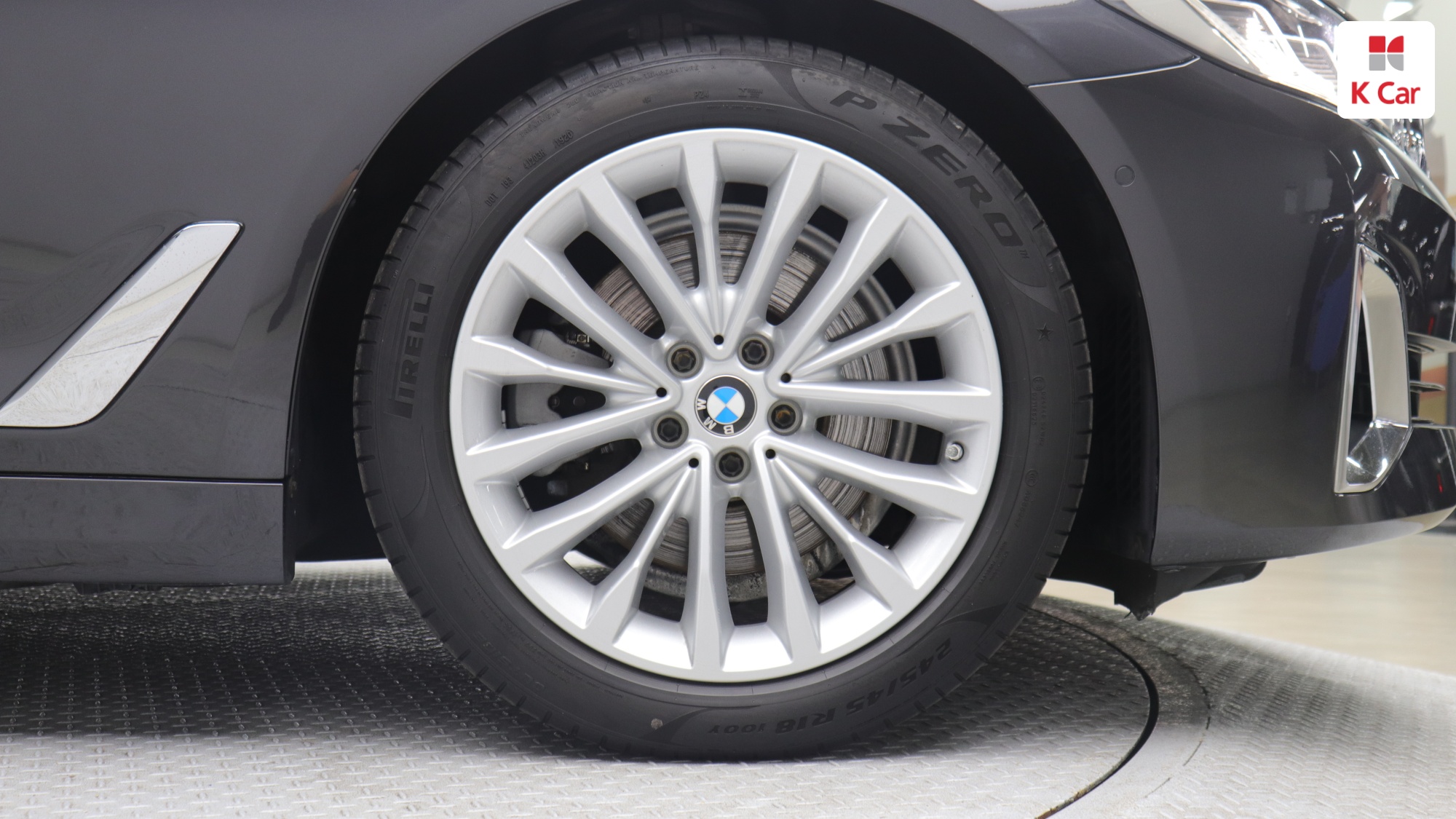 BMW 5 (G30) 520i, миниатюра 11