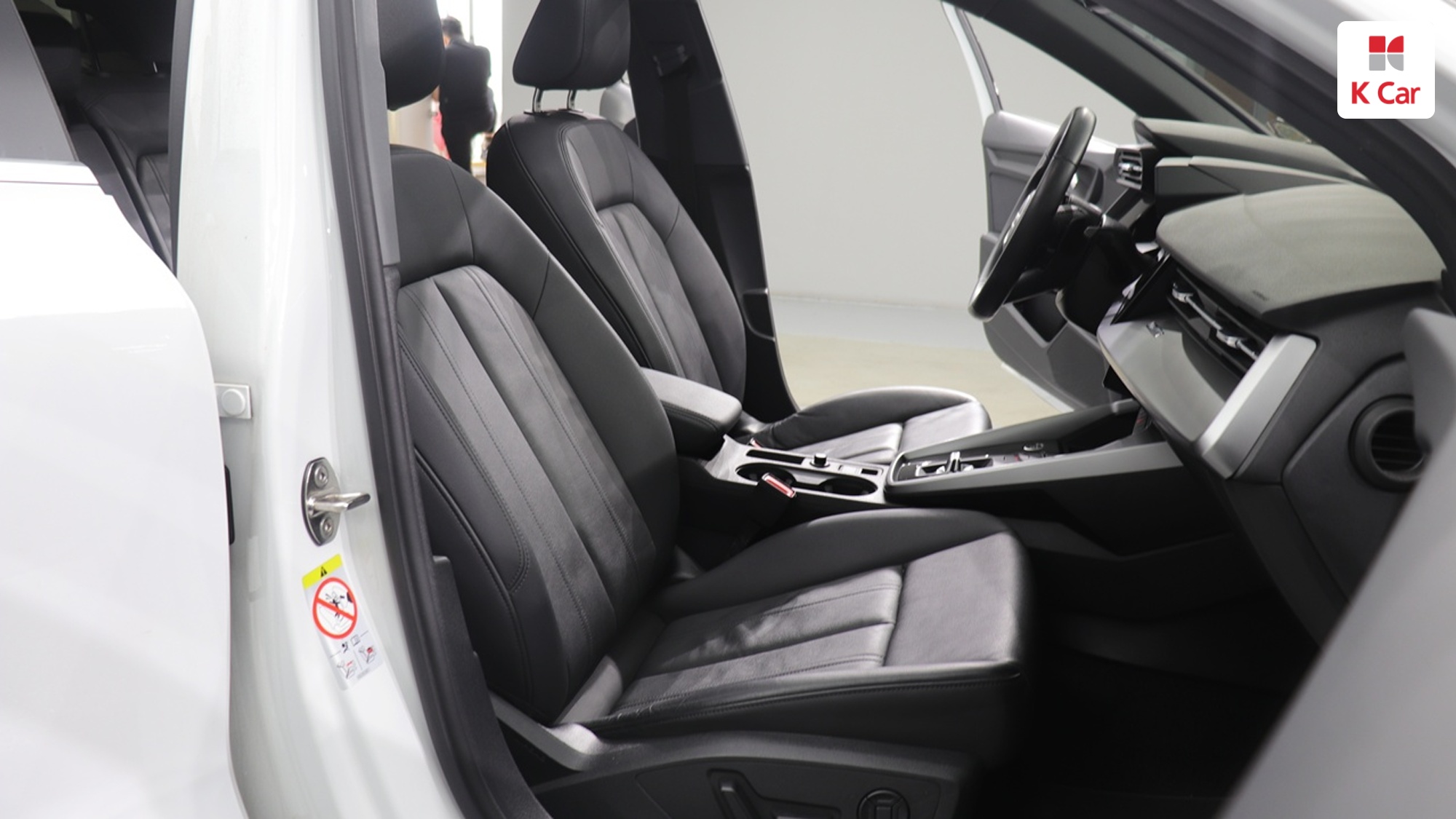 Audi A3 бензин 2WD 40 TFSI, миниатюра 4