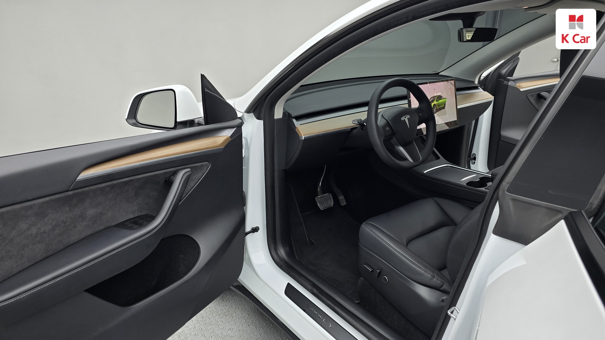 Tesla Y RWD, миниатюра 13