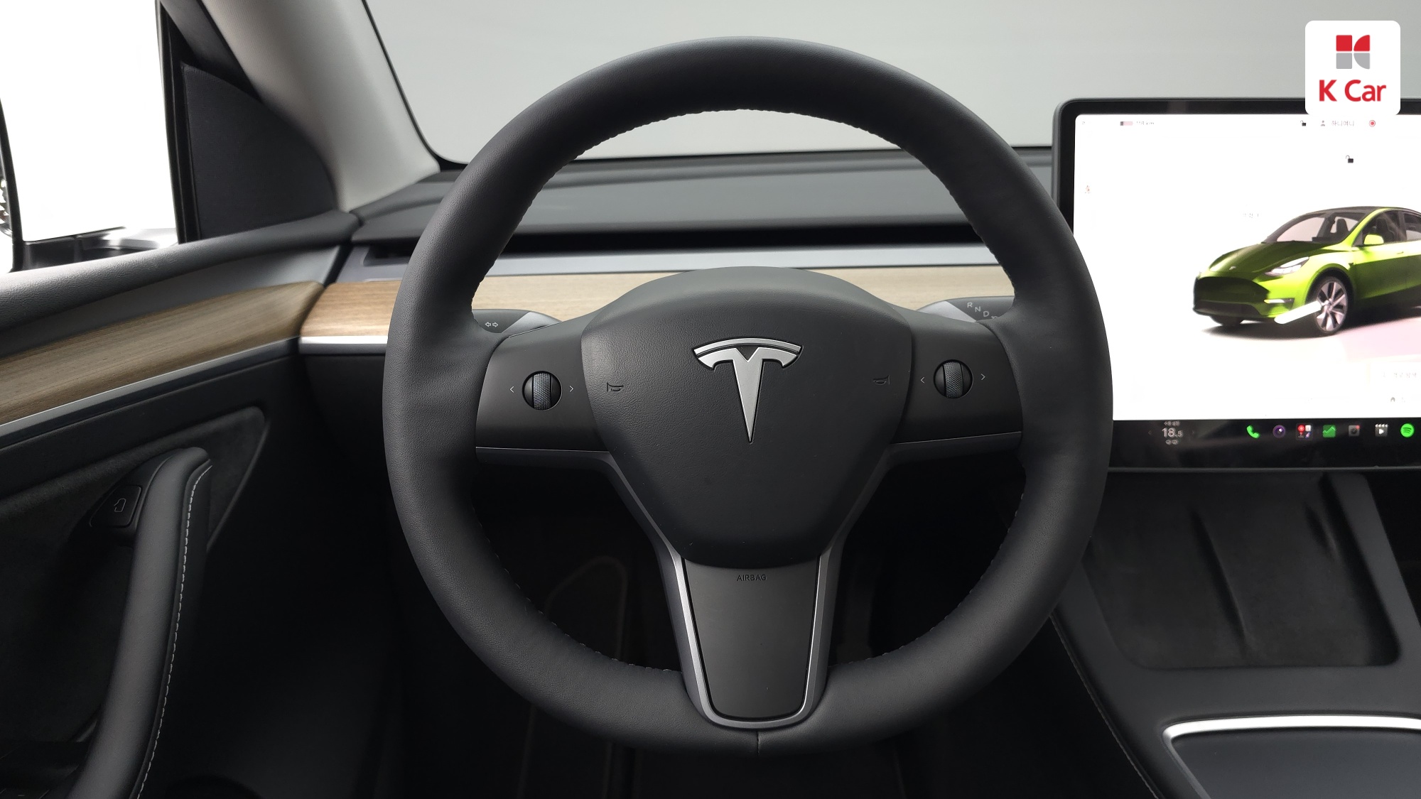 Tesla Y RWD, миниатюра 17
