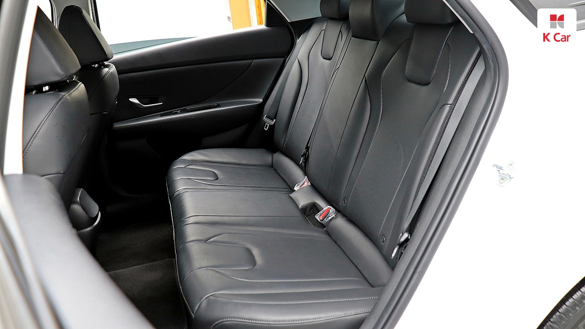 Hyundai Avante бензин 1.6, миниатюра 5