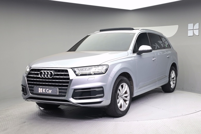 أودي Q7