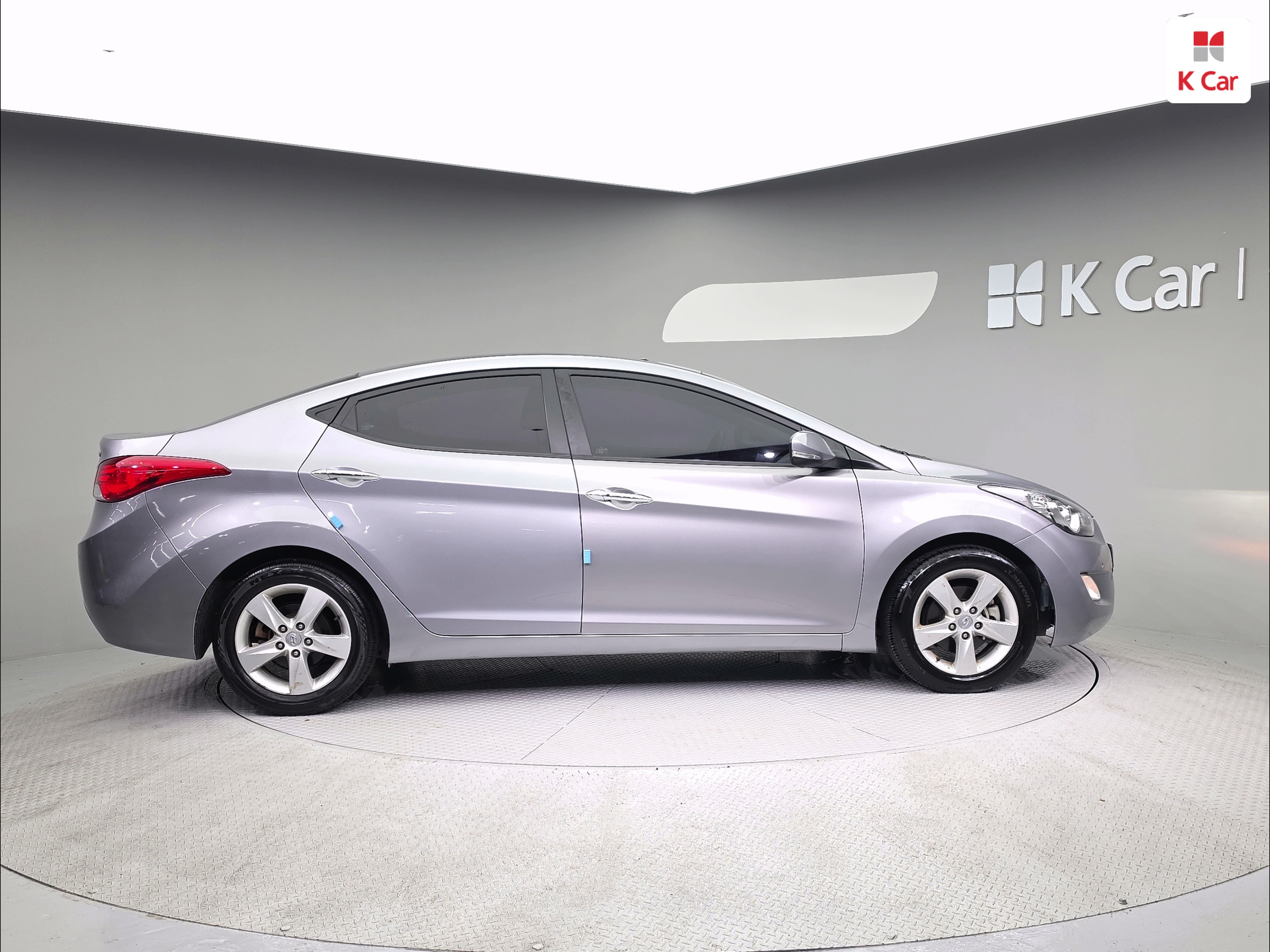 HYUNDAI Avante MD M16 GDi