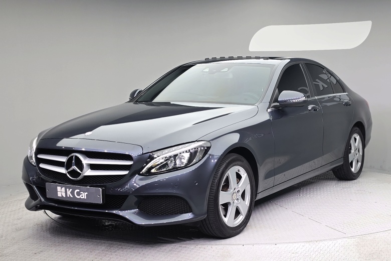 مرسيدس C-Class