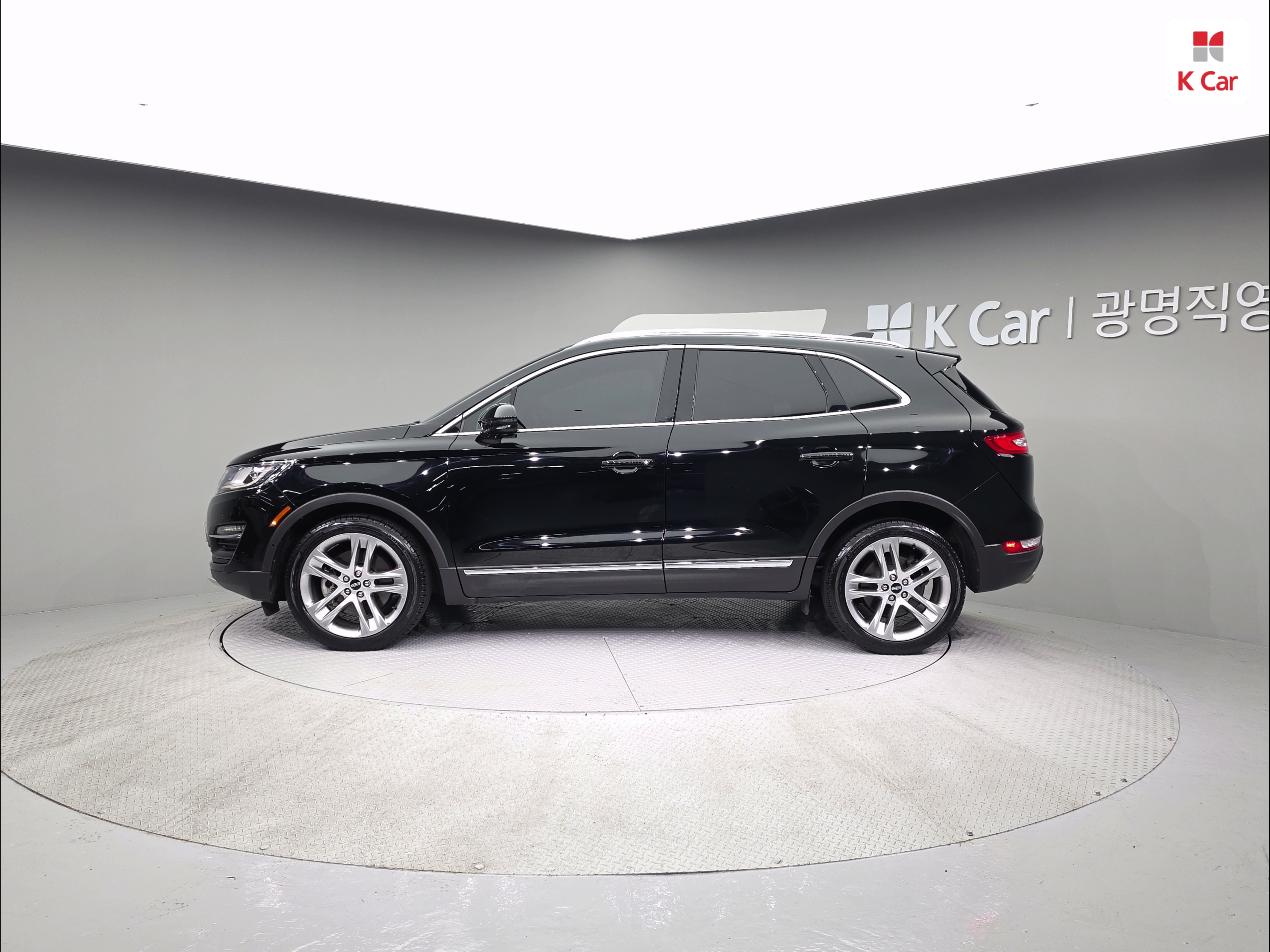 링컨 MKC 2.0 리저브 AWD