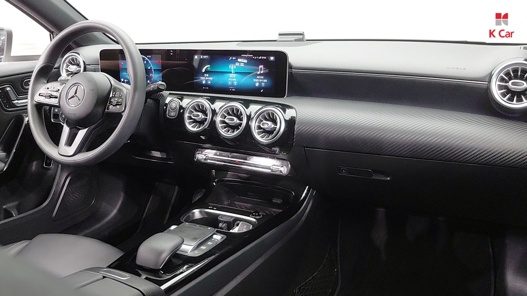 Mercedes-Benz A-Class бензин 4WD A250 4MATIC, миниатюра 28