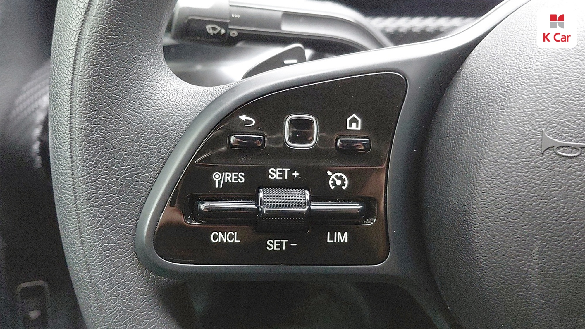 Mercedes-Benz A-Class бензин 4WD A250 4MATIC, миниатюра 5