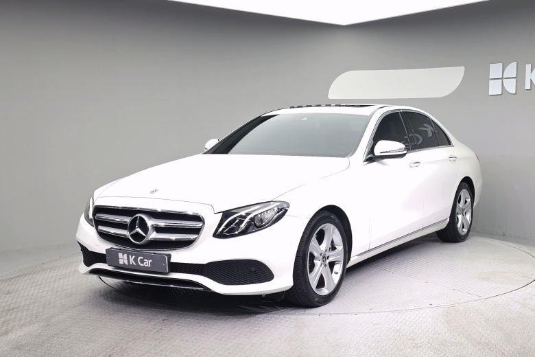 مرسيدس E-Class