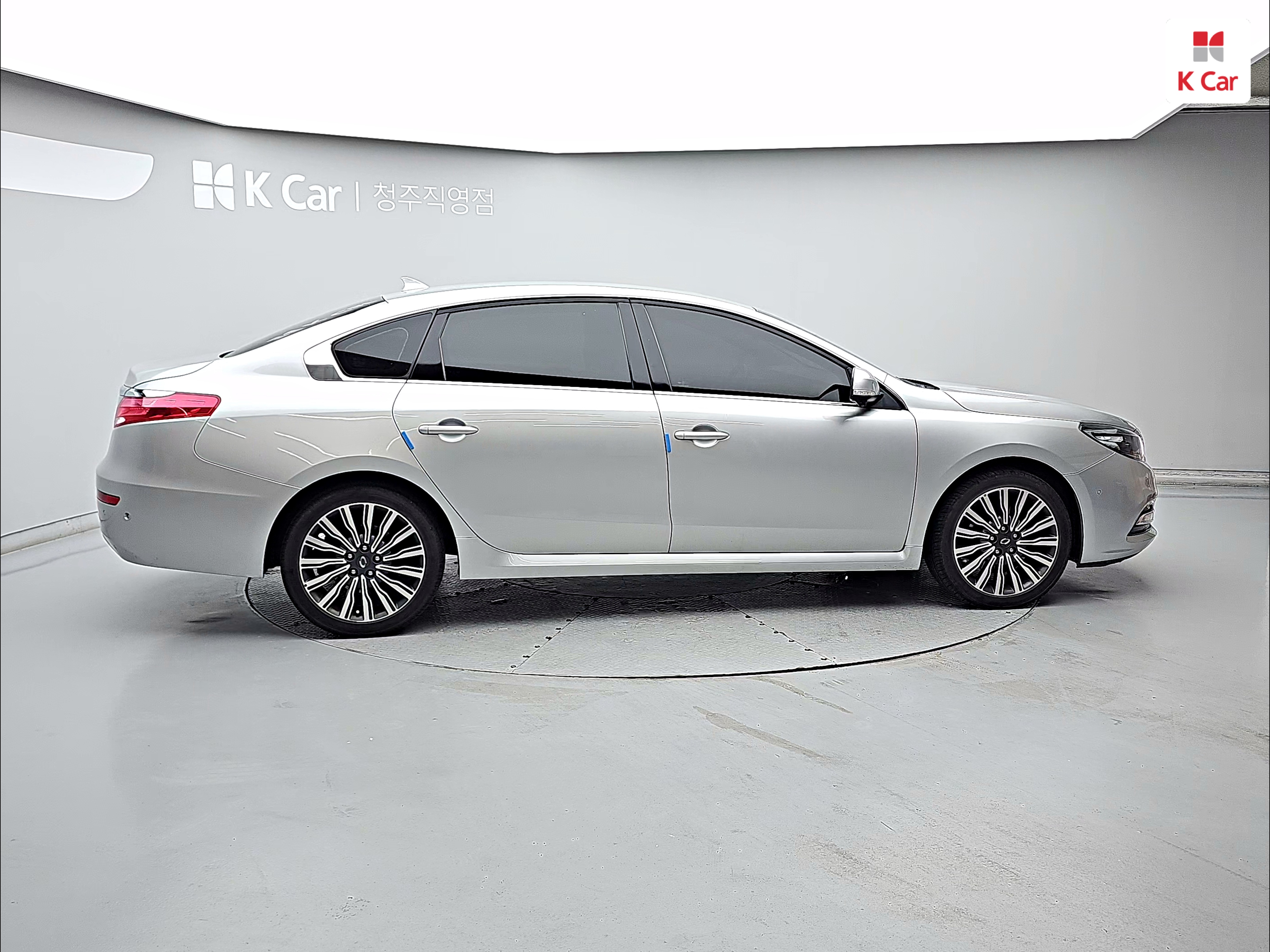 RENAULT(SAMSUNG) New SM7 Nova 2.5 V6