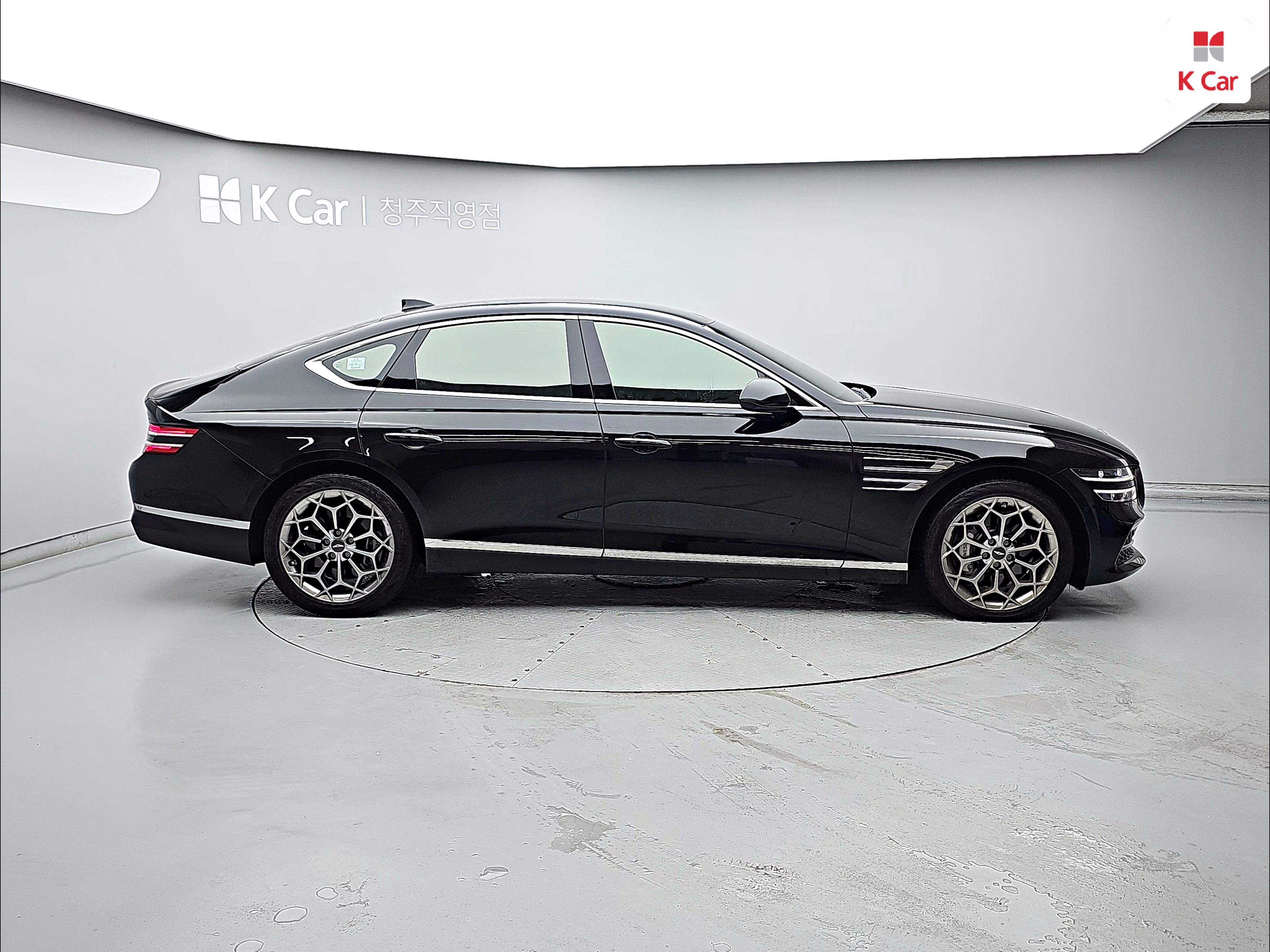 GENESIS The All New G80 Gasoline 2.5 AWD