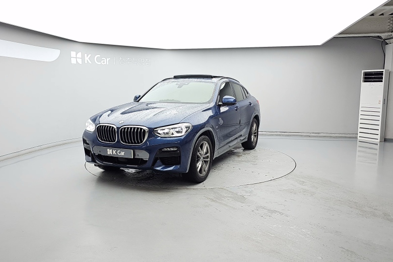 BMW X4 бензин 4WD xDrive20i M X