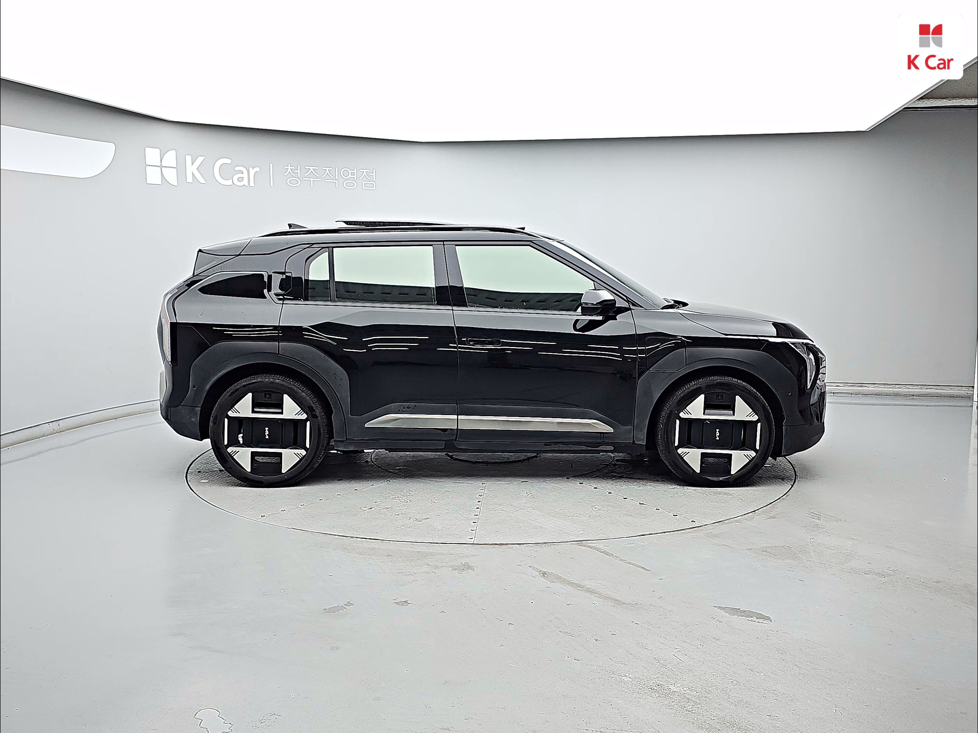기아 EV3 롱 레인지 2WD 어스