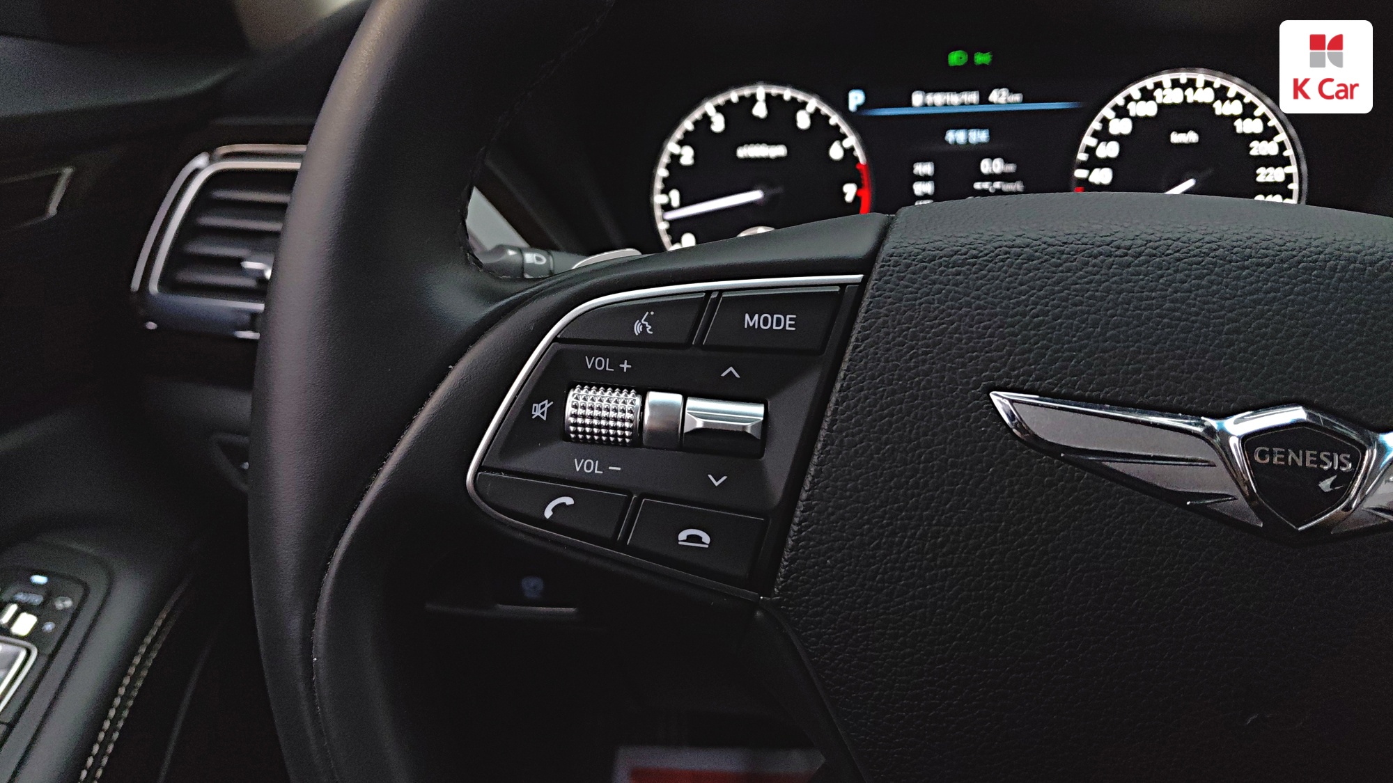 Genesis G90 бензин 4WD 3.8 Premium, миниатюра 17