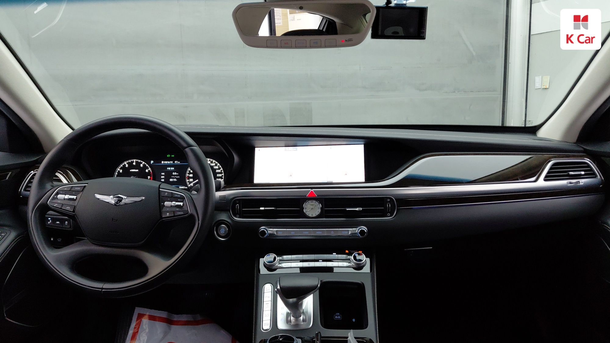 Genesis G90 бензин 4WD 3.8 Premium, миниатюра 10